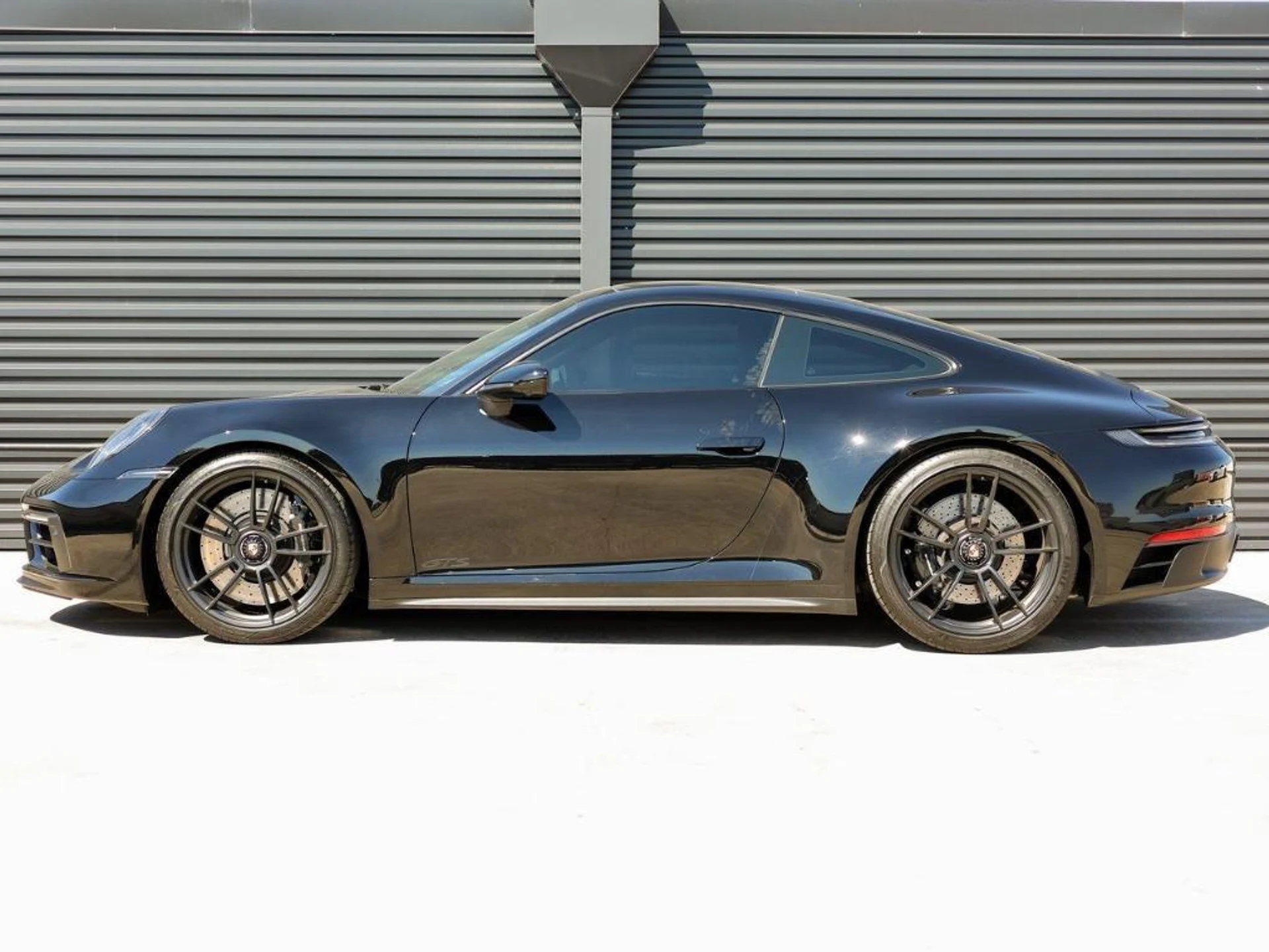 mph001_47557611_UAHI_Dos_S8r_L4h_Rv_J_r_Lc_WD_9e_Pc_M_3a709a5202