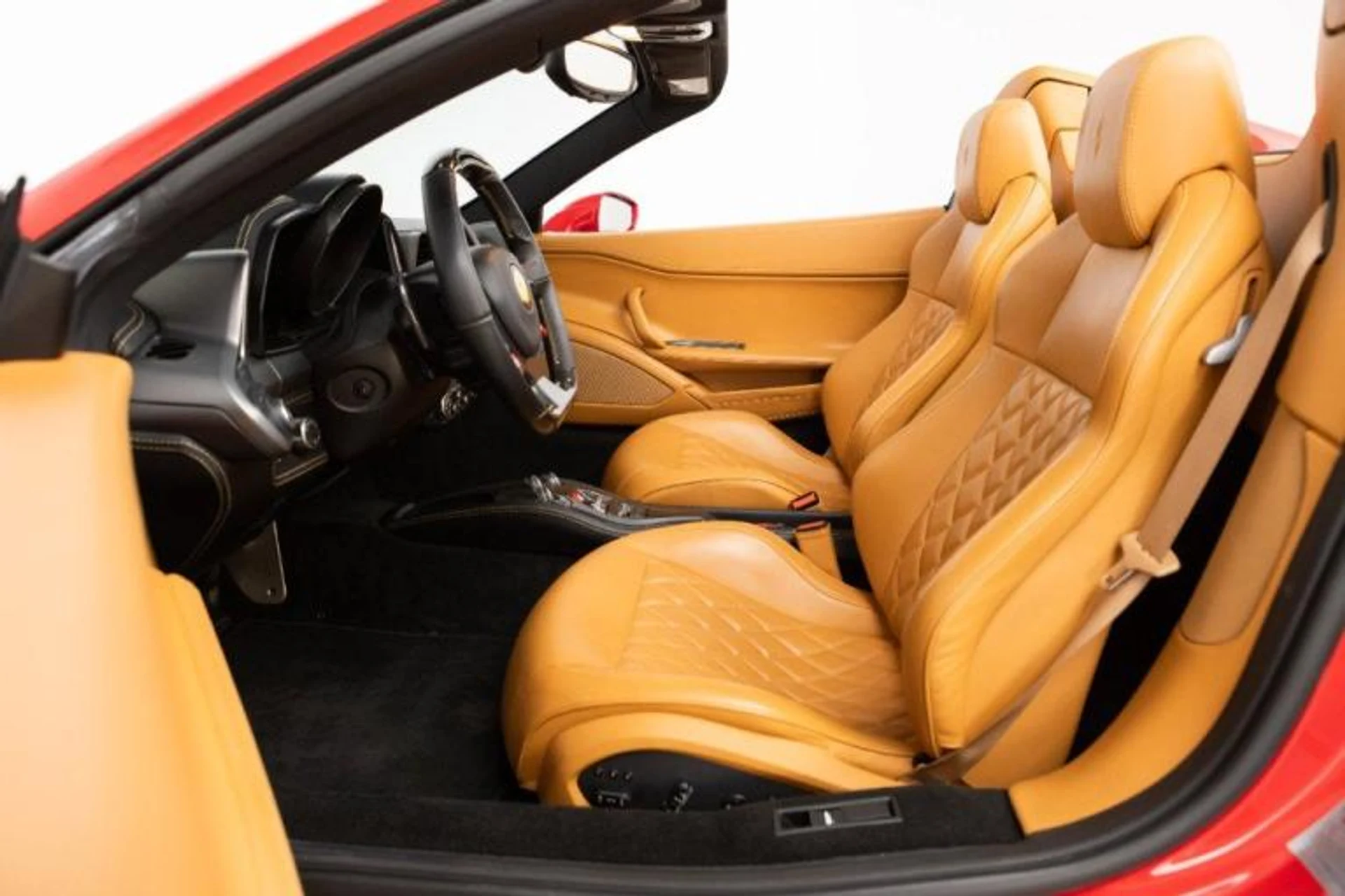 mph001_475792762_Used_2015_Ferrari_458_Spider_1771453326_4978b5c806