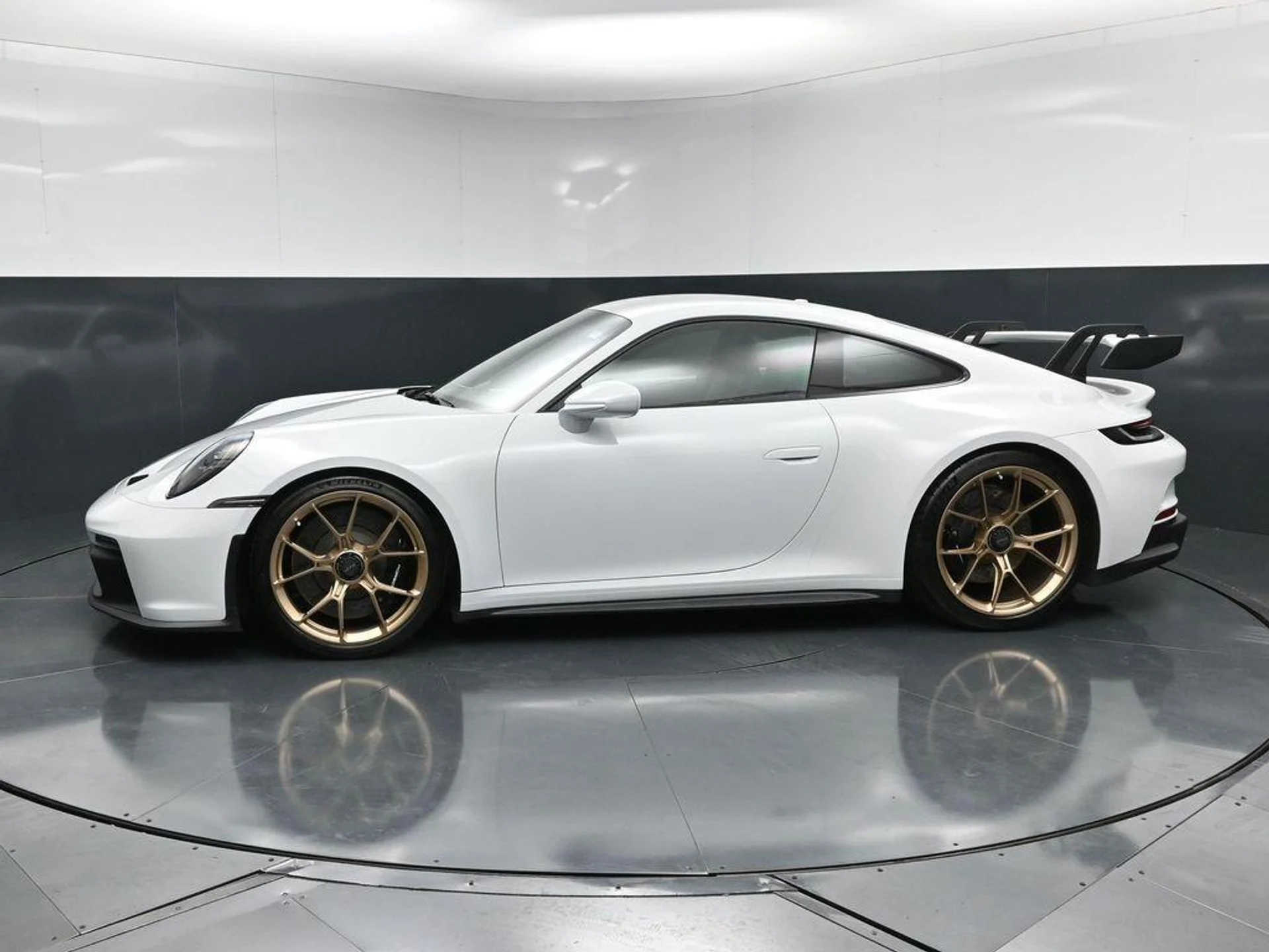 mph001_477305116_Z9_Vr_Tt_YYY_Bjerd0_W_Skw_Ss_G_Pp_CA_a9a932f4f7