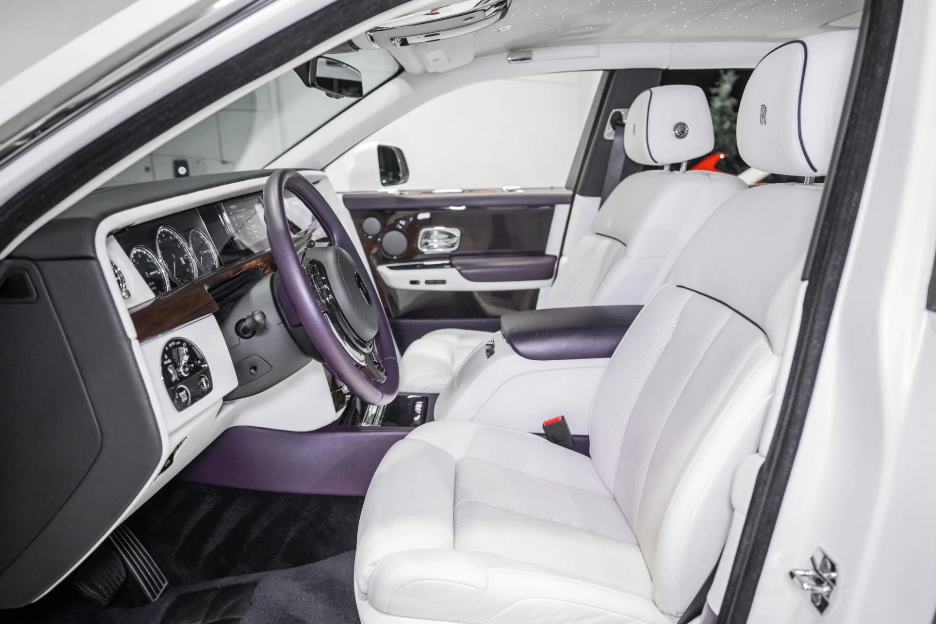 mph001_482836395_Used_2018_Rolls_Royce_Phantom_1778080053_b1aead2b9d