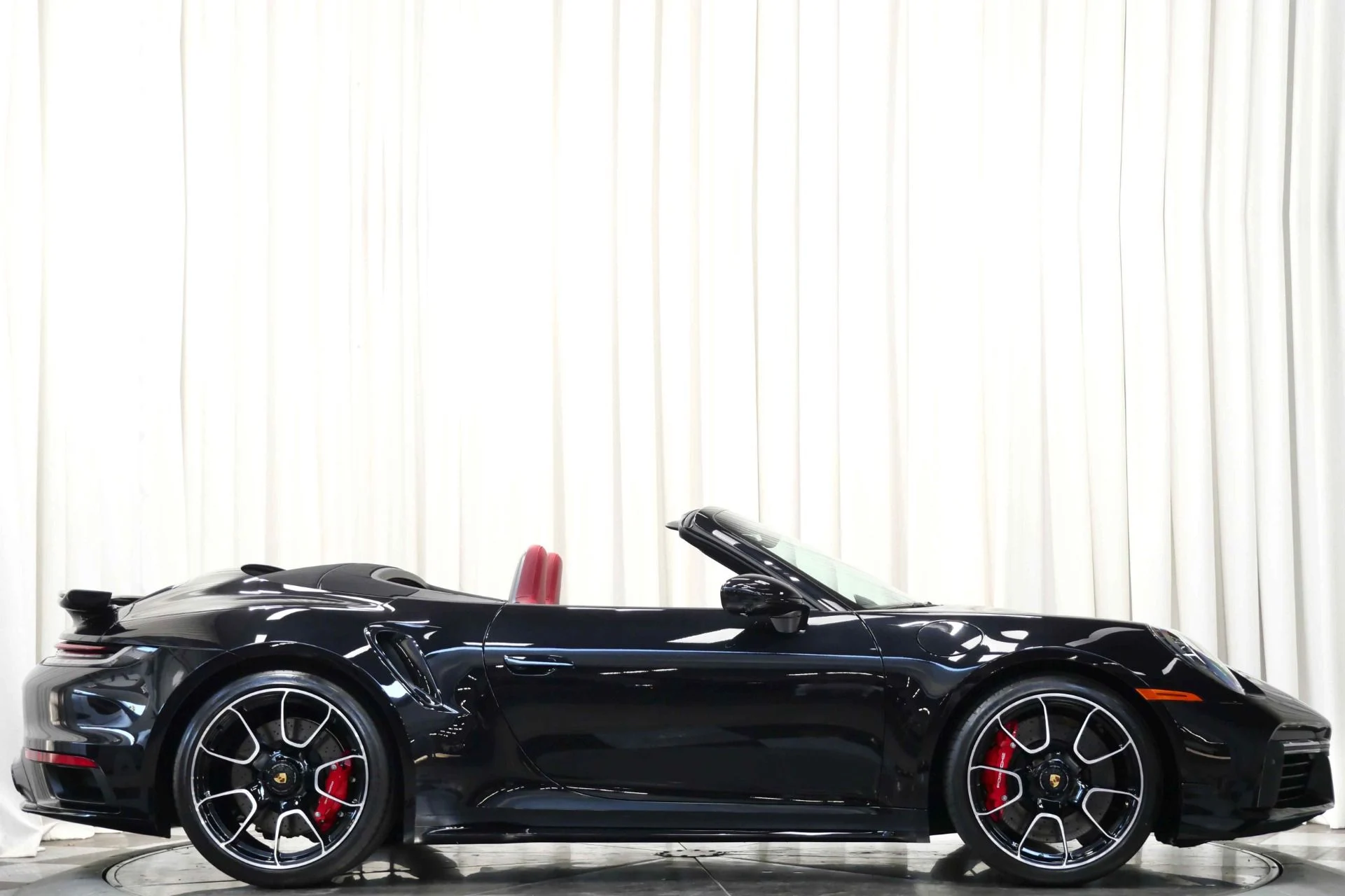 mph001_484220128_Used_2024_Porsche_911_Turbo_Cabriolet_1755711683_7c6c4dc00f