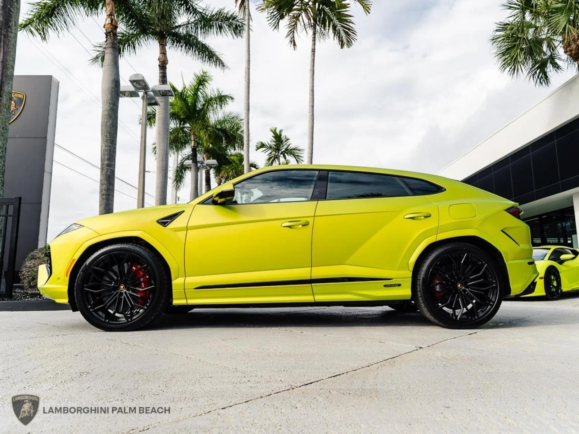 mph001_486445776_32a36fd8d17a39fd2c7536e61f80f878_671b997d39