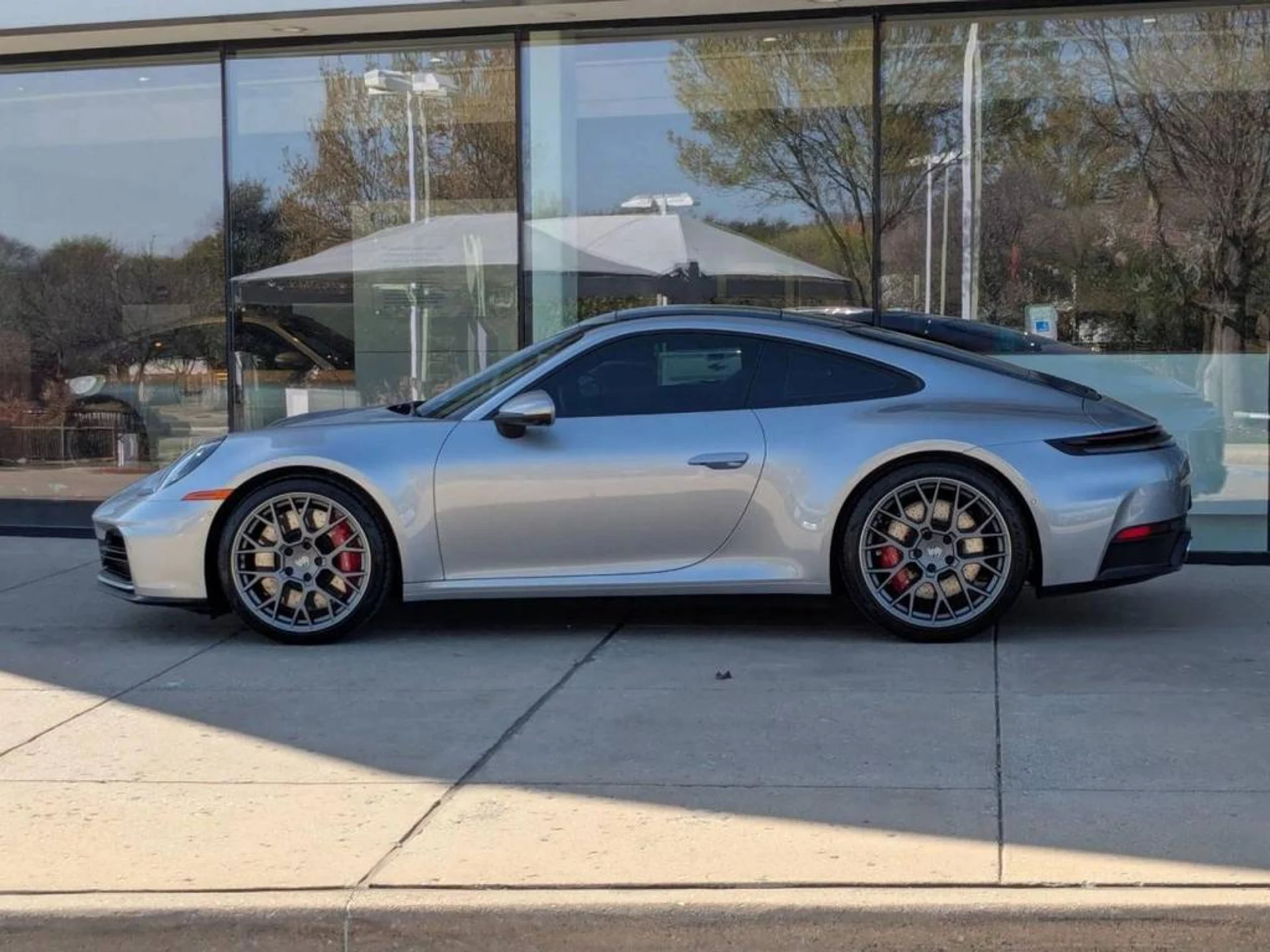 mph001_497372733_x_C_9_LYYAR_Ep_Mi_Y13rvh_P_Eedbm8_95861dff6f