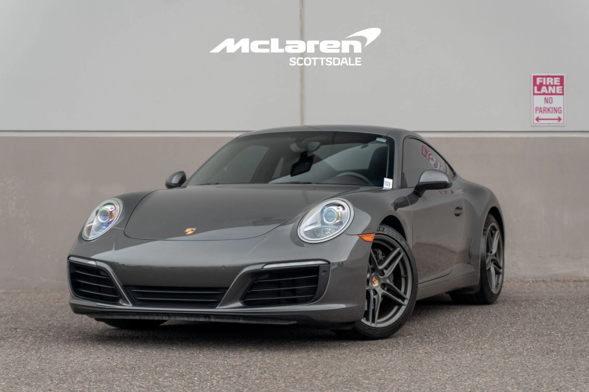 mph001_49748732_Used_2017_PORSCHE_911_Carrera_1768089123_2788618032