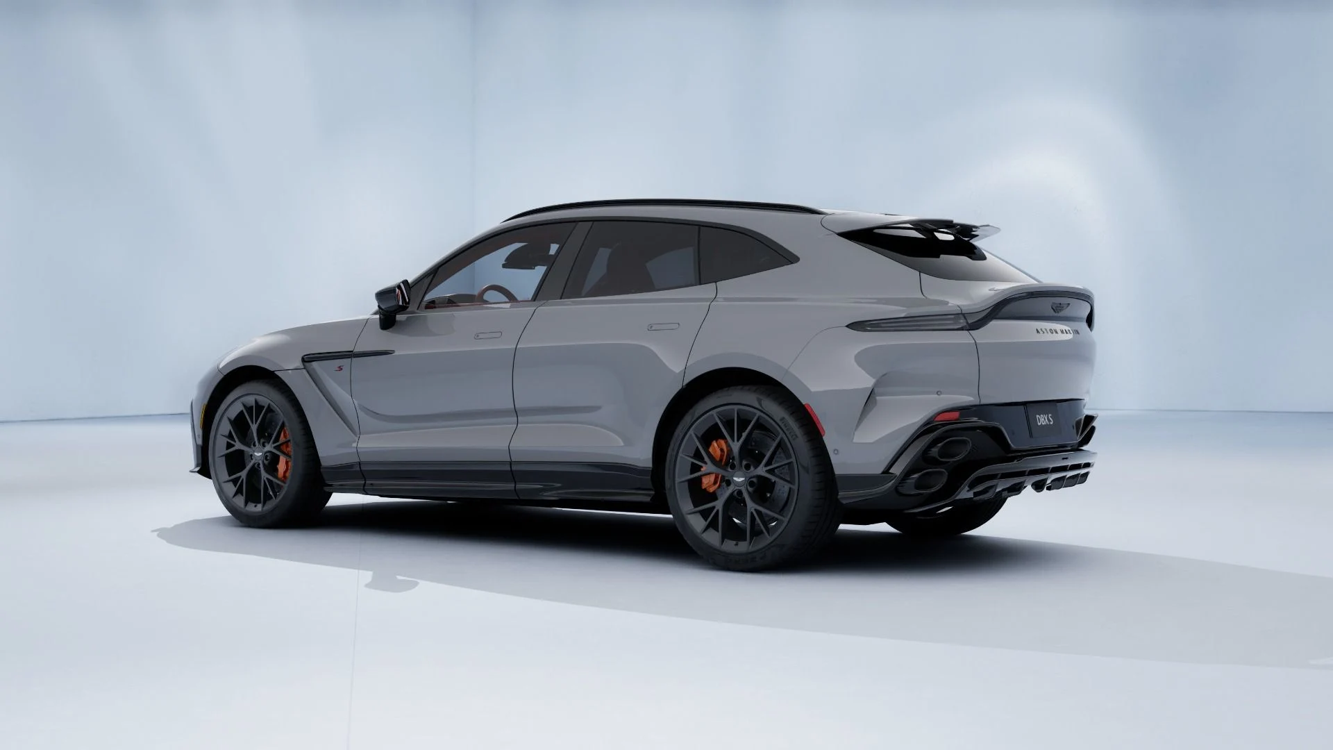 mph001_521505787_New_2026_Aston_Martin_DBX_S_1784298553_f4844ba240