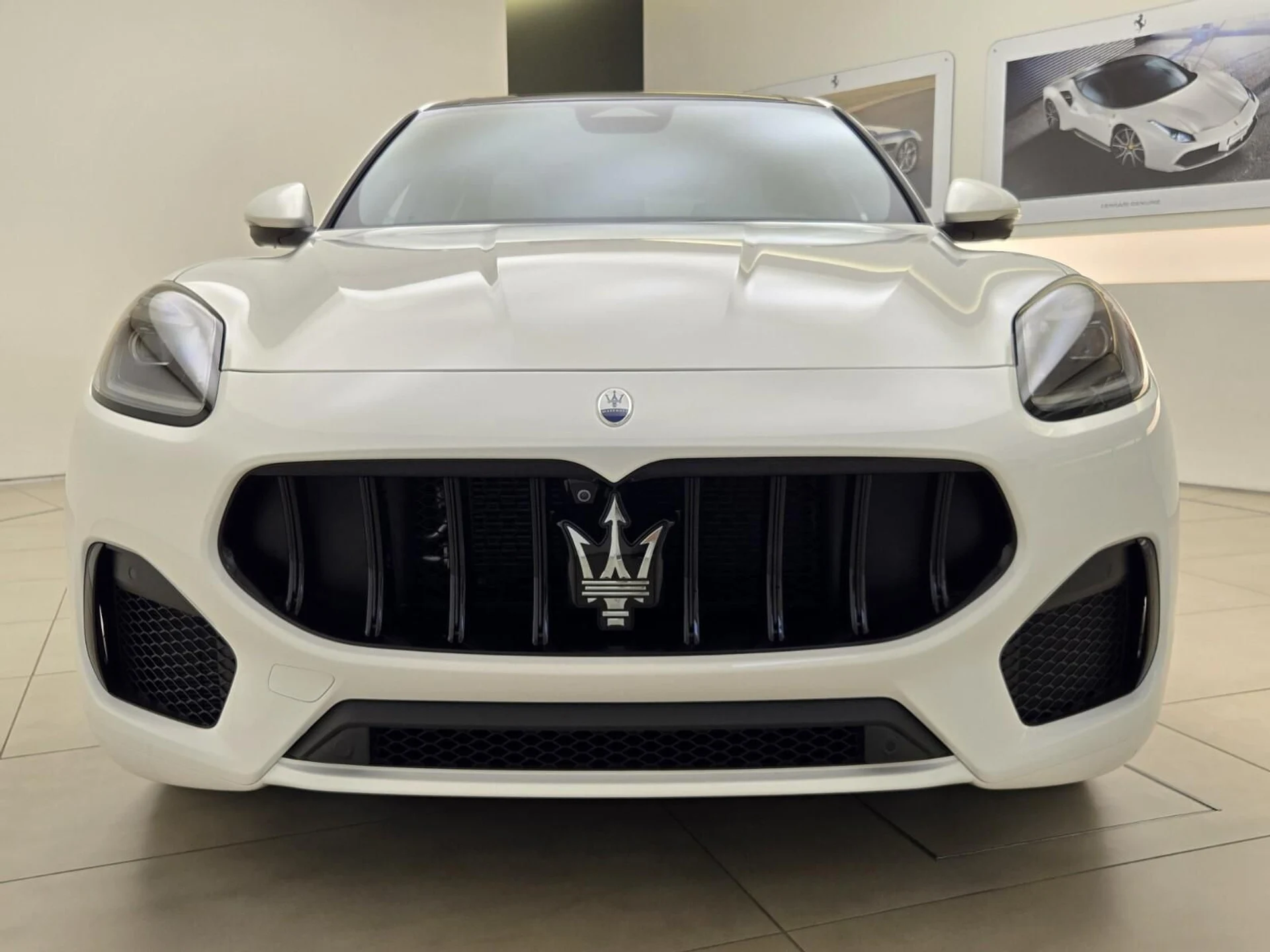 mph001_542423719_New_2026_Maserati_Grecale_Modena_1778822565_fbe4d11152
