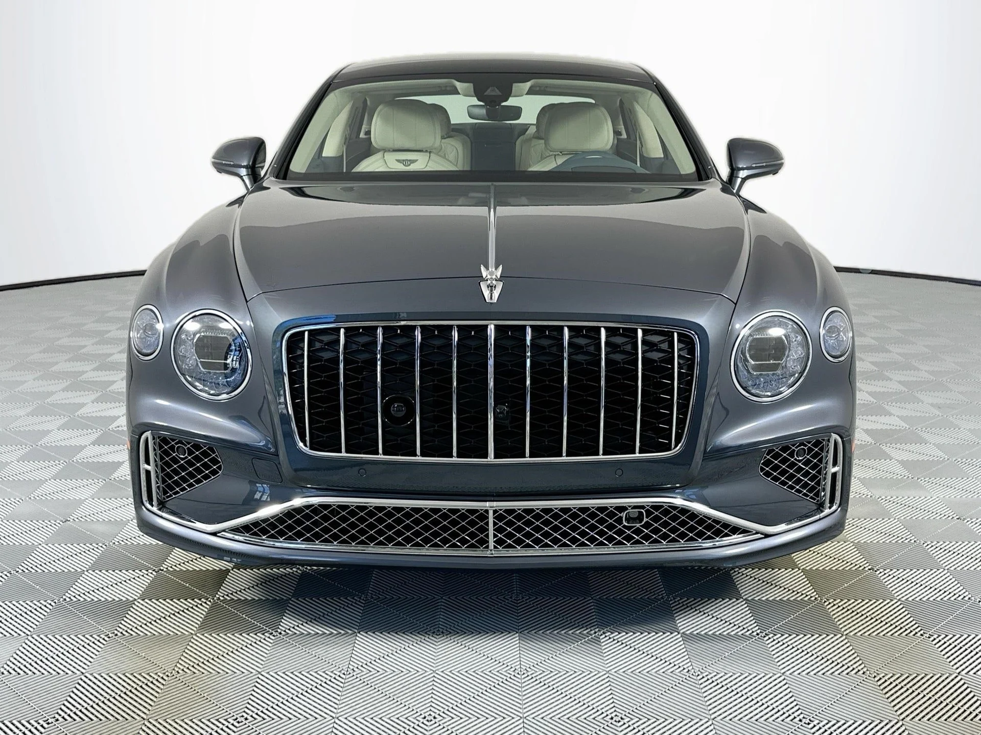 mph001_54255605_2_eac25adfdb