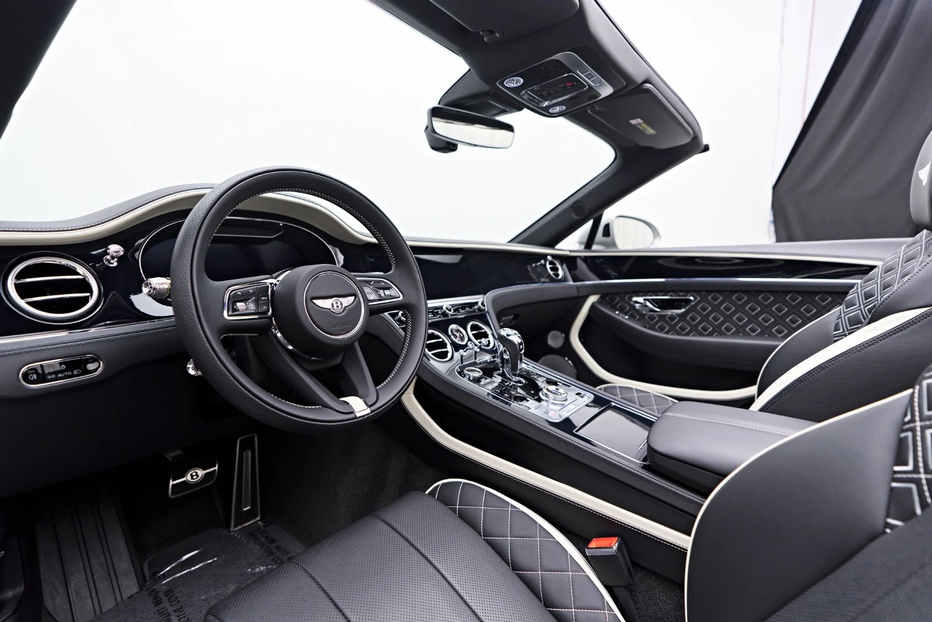 mph001_544494435_Used_2024_Bentley_Continental_GT_Speed_1758316009_0147a5ba4b