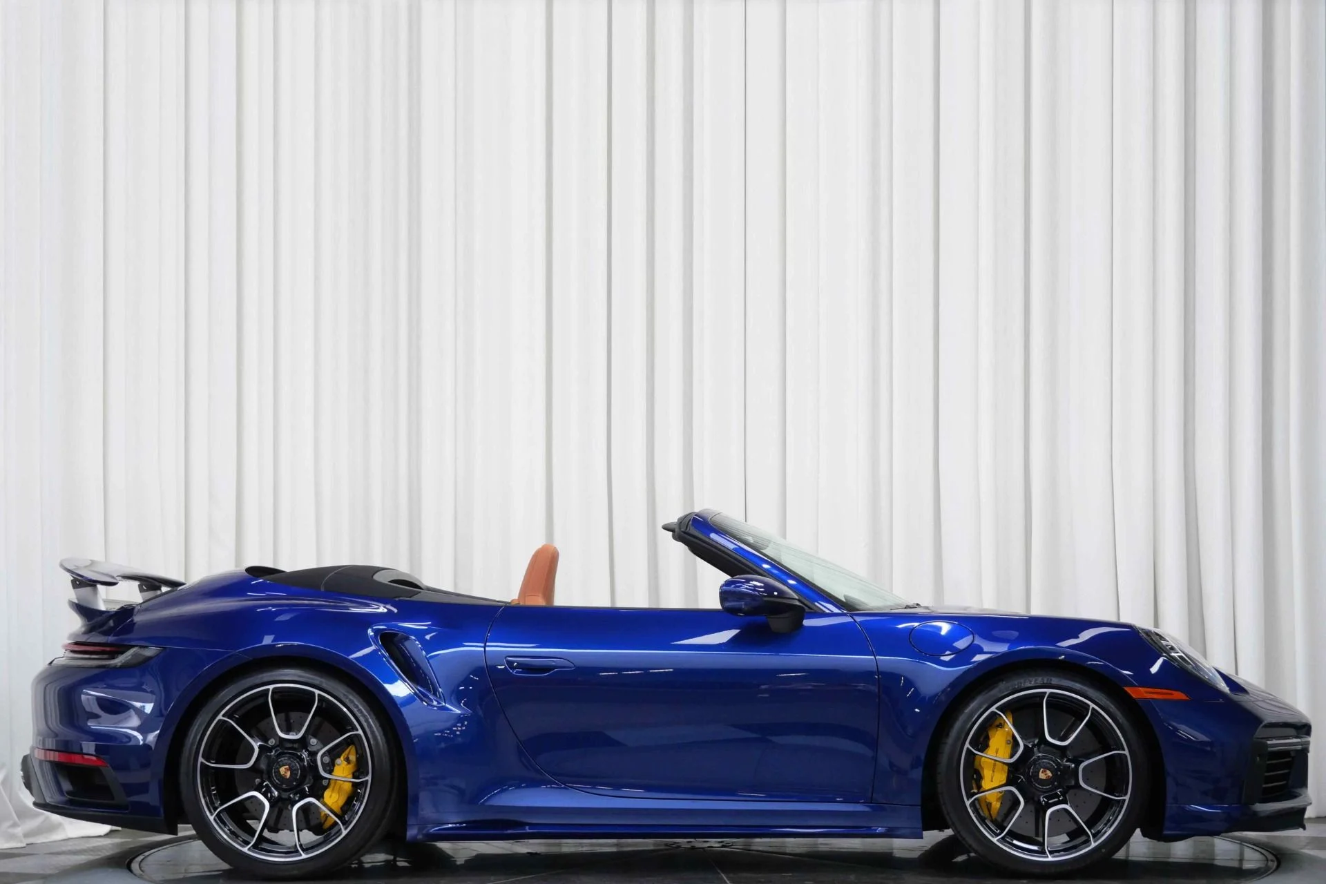 mph001_552330963_Used_2023_Porsche_911_Turbo_S_Cabriolet_1758898003_3fdffc4d19