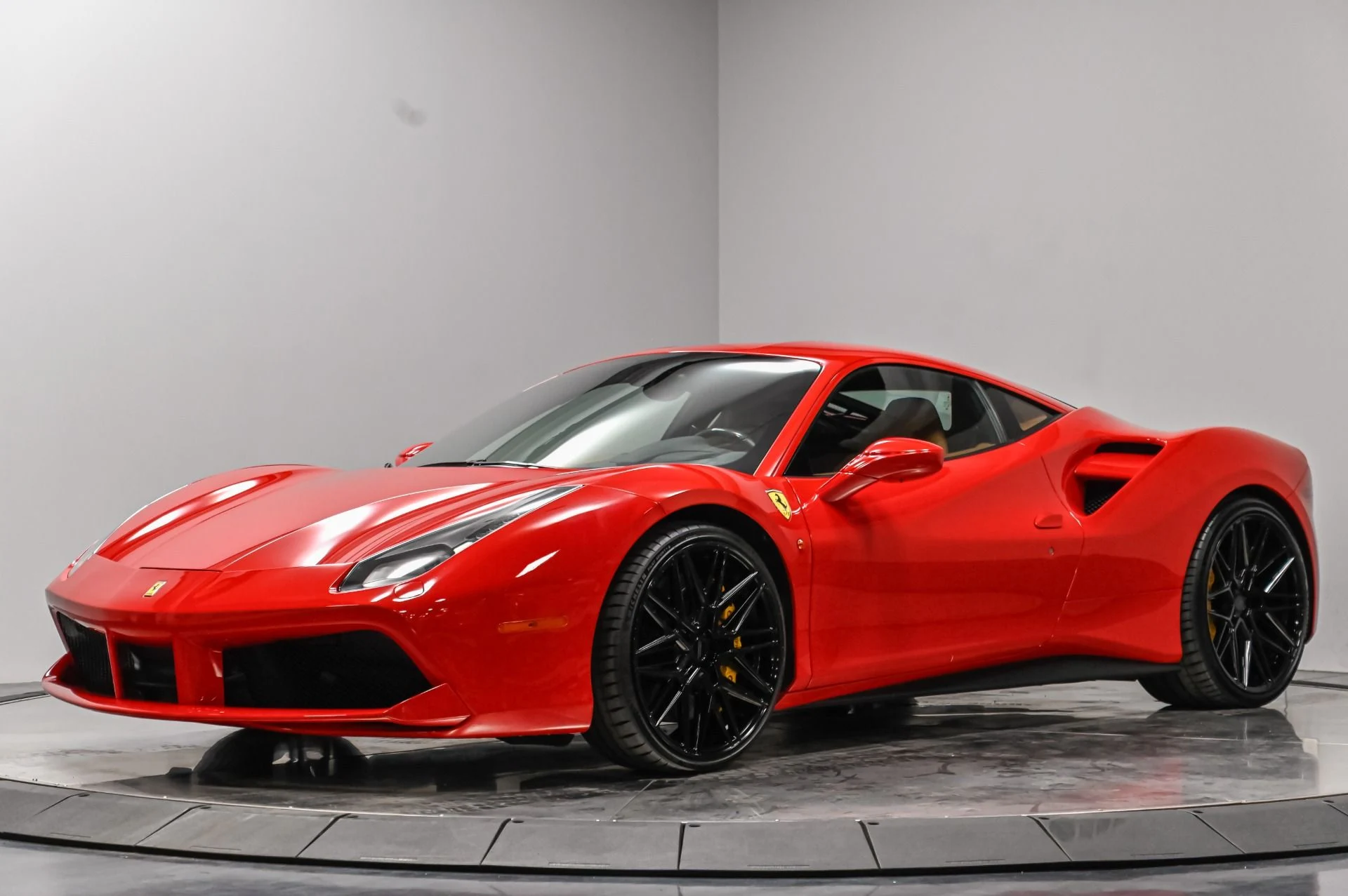 mph001_554325663_Used_2018_Ferrari_488_GTB_Base_1788410889_d2b8d91ec5