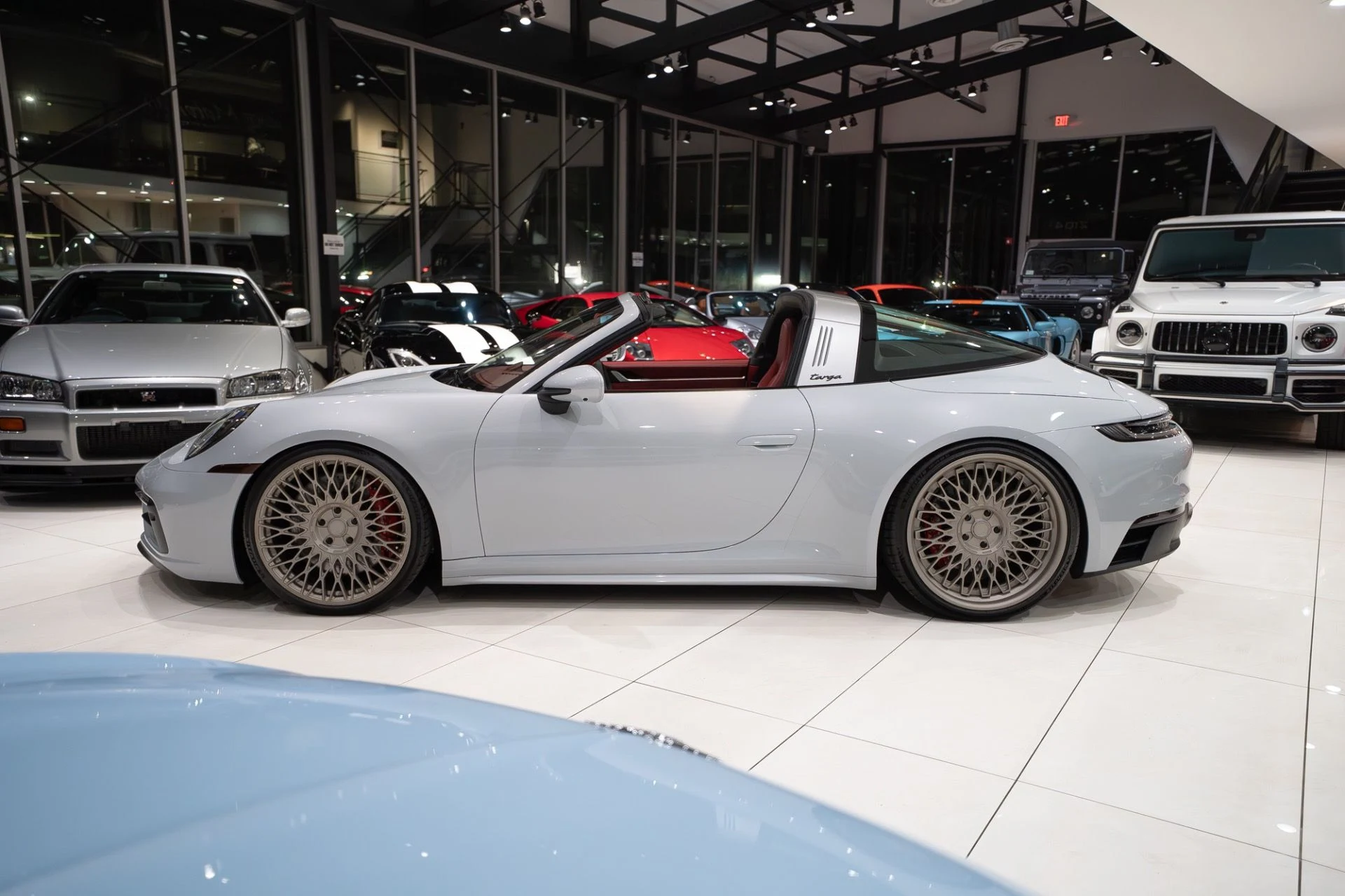 mph001_554378810_11869_p2_l_ada14d1843