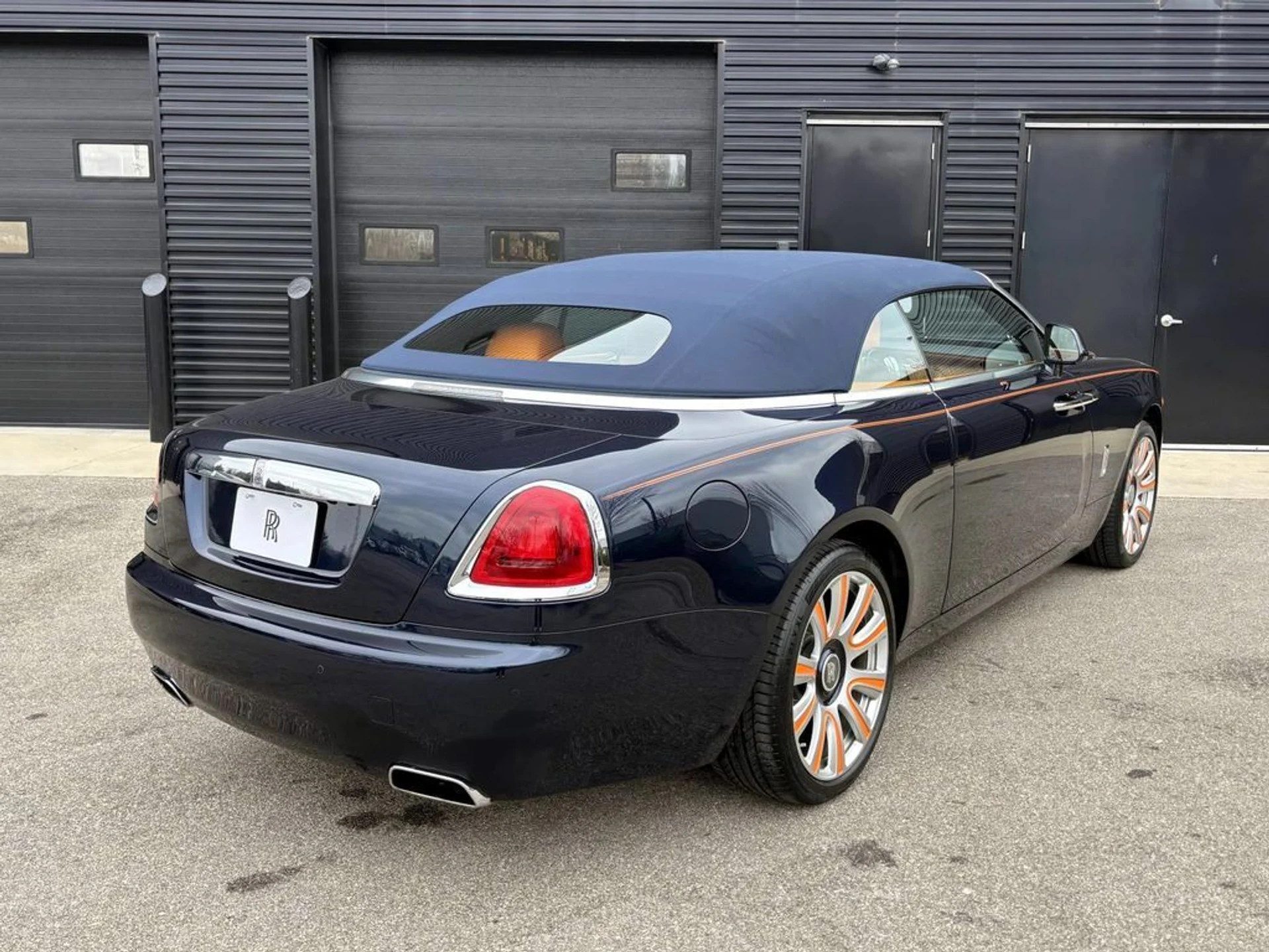 mph001_559082123_9f9246db8c5a9c0dc8cd36a876394626x_93c6f58dab