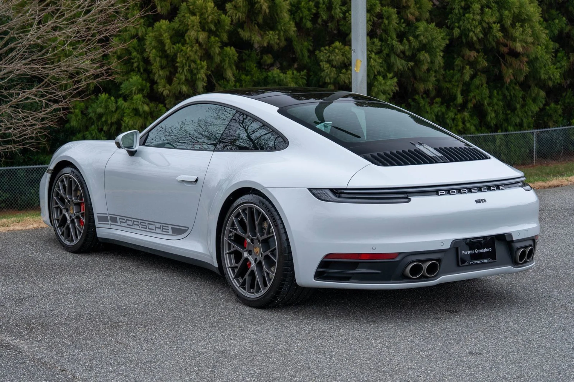 mph001_56579504_685bbcba0ed4770cd315541cb93bb35e_9ff2ab23eb