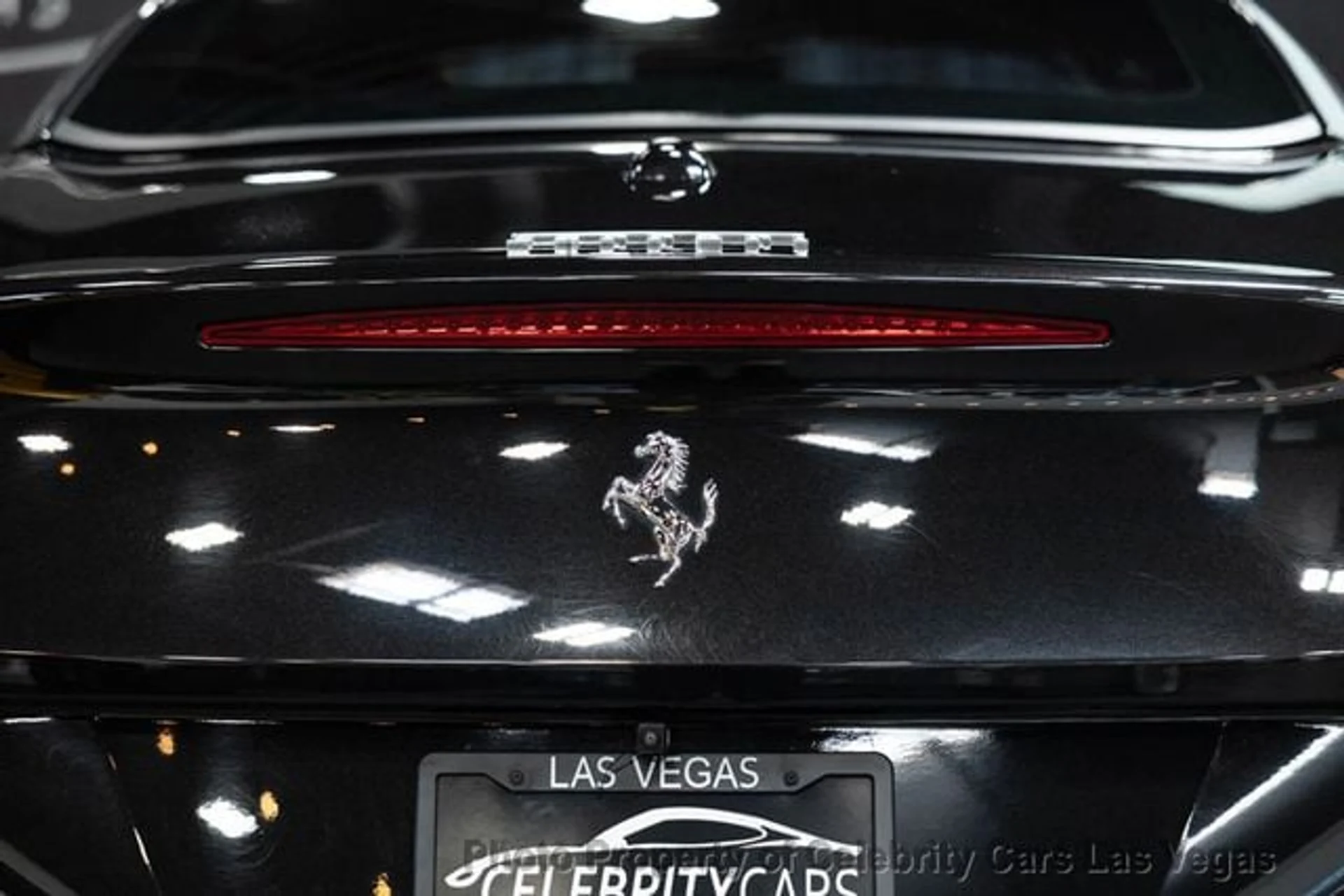 mph001_570009637_used_2017_ferrari_california_t_convertible_9707_23074635_6_640_becb305905