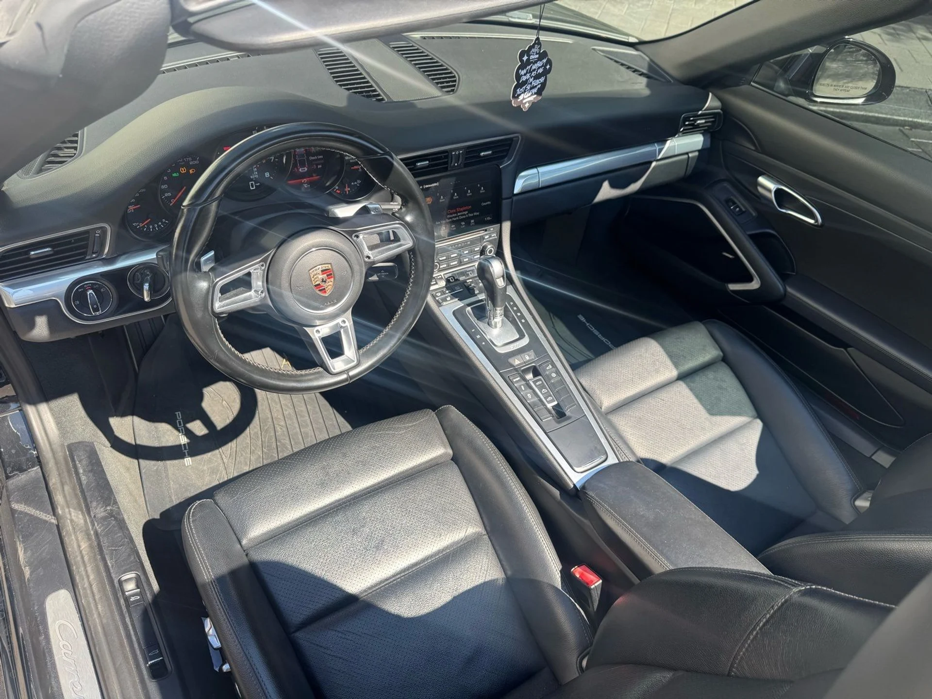 mph001_575606069_image_2_487ec30f97