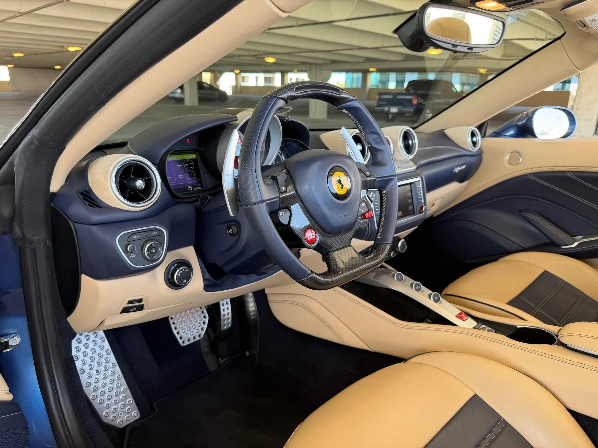 mph001_578123411_Used_2015_Ferrari_California_T_1787790891_69f67d4e64