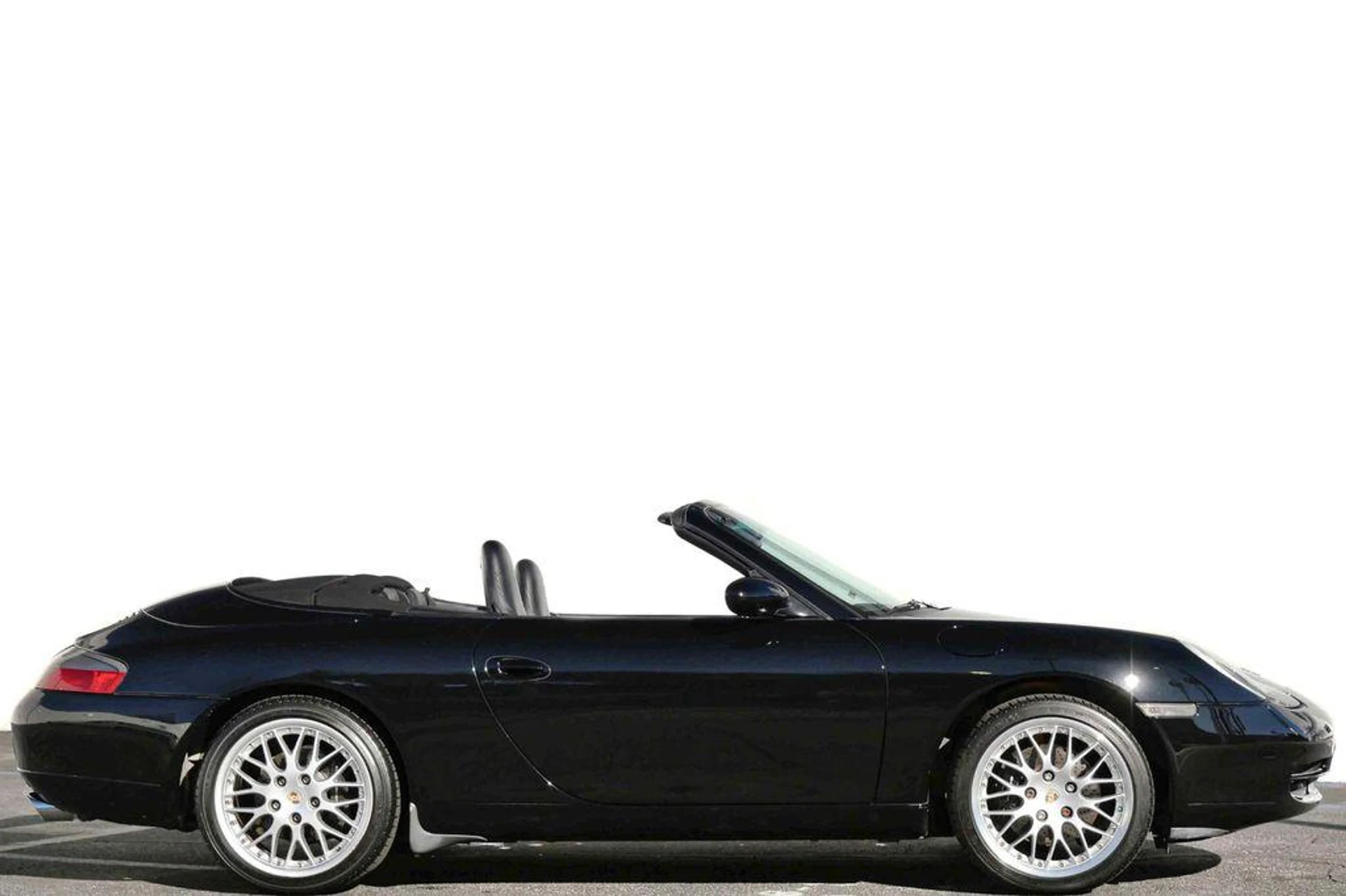 mph001_582177044_x_XGWH_6_K4d_EK_Llvugguf5_Sfrl_s_00b44576a3