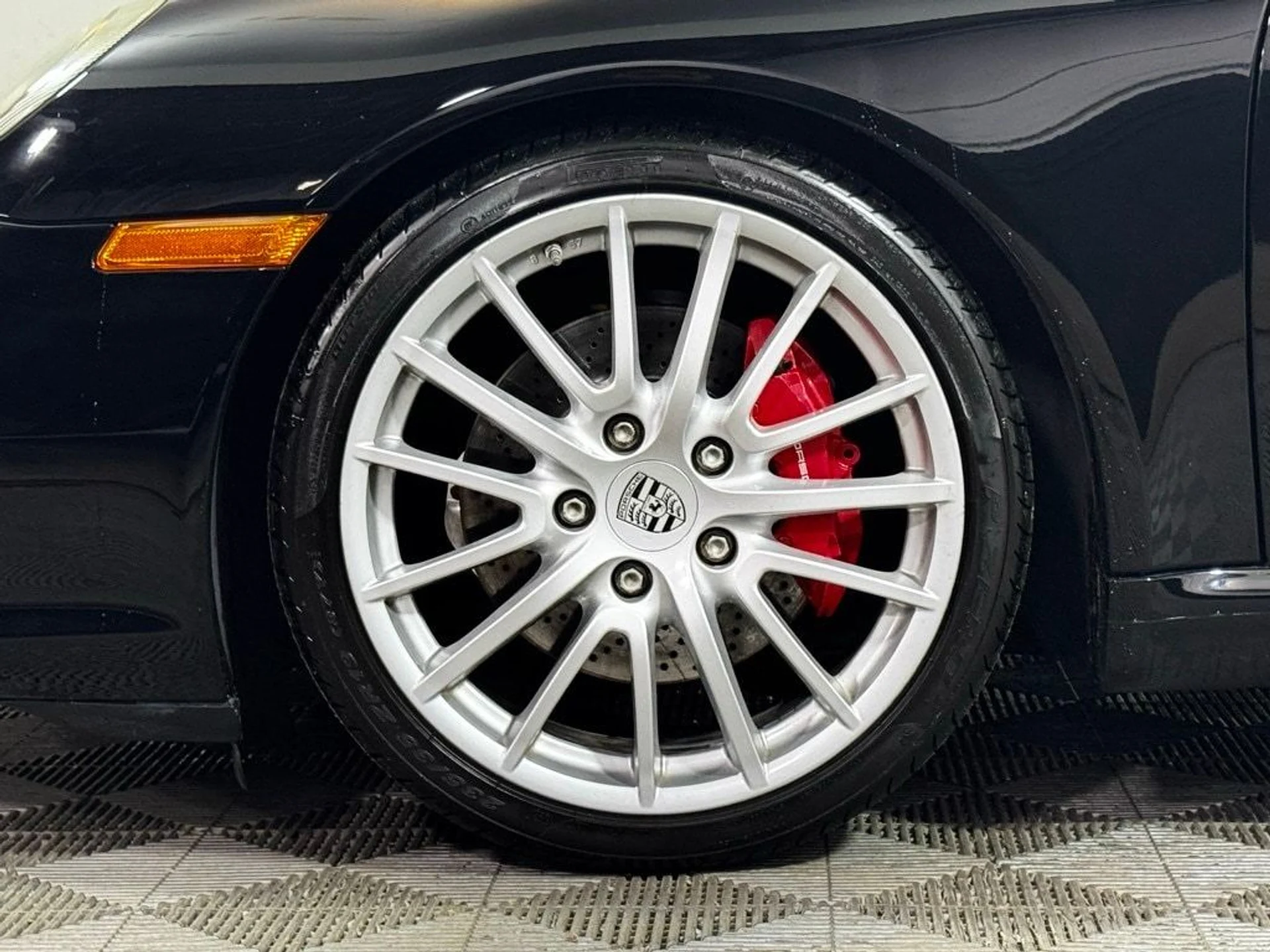 mph001_585159443_ca33d04dbd50d6b04f49afd92c2dd633x_68706b2293