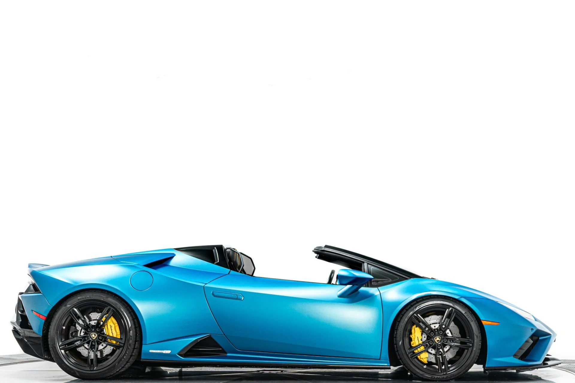 mph001_586316844_Used_2020_Lamborghini_Huracan_EVO_Spyder_Factory_Matte_Paint_Full_PPF_1786554223_f2540c448a