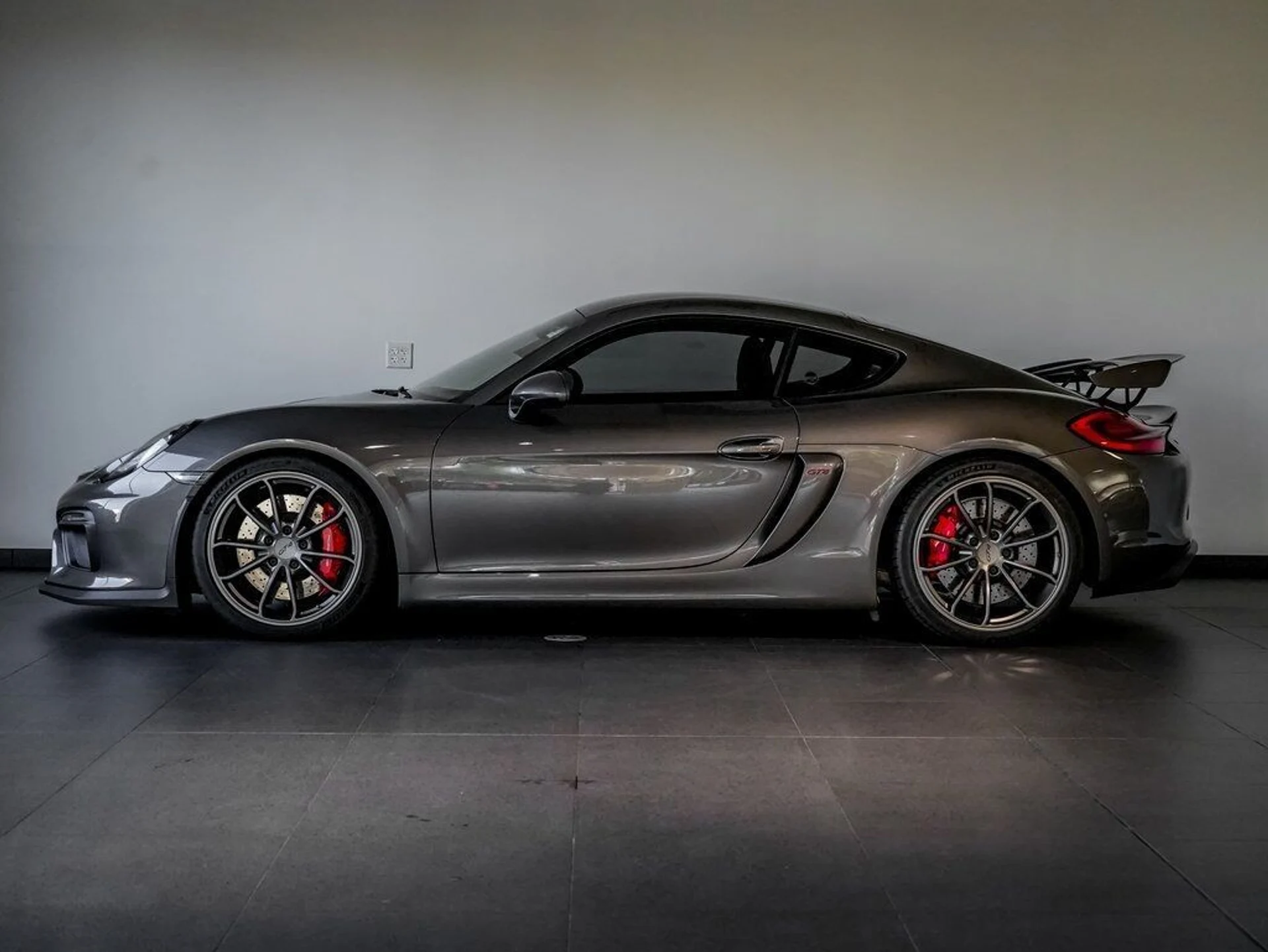 mph001_599825640_53f75ed91b83b9db91a3a93785cfb9b1_fbaa7afc57