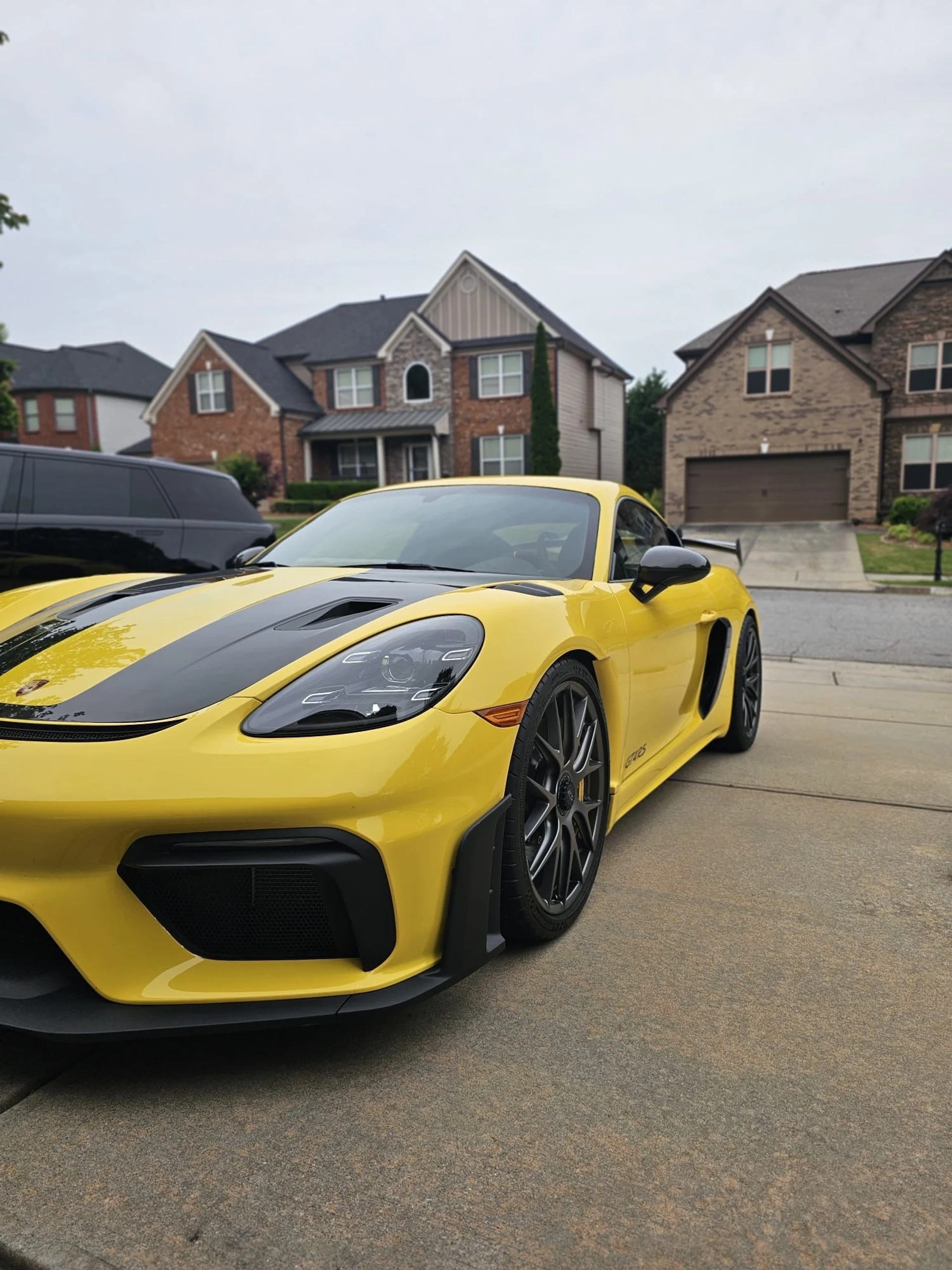 mph001_61084586_Used_2024_Porsche_718_Cayman_GT_4_RS_1778613243_30ce839da9