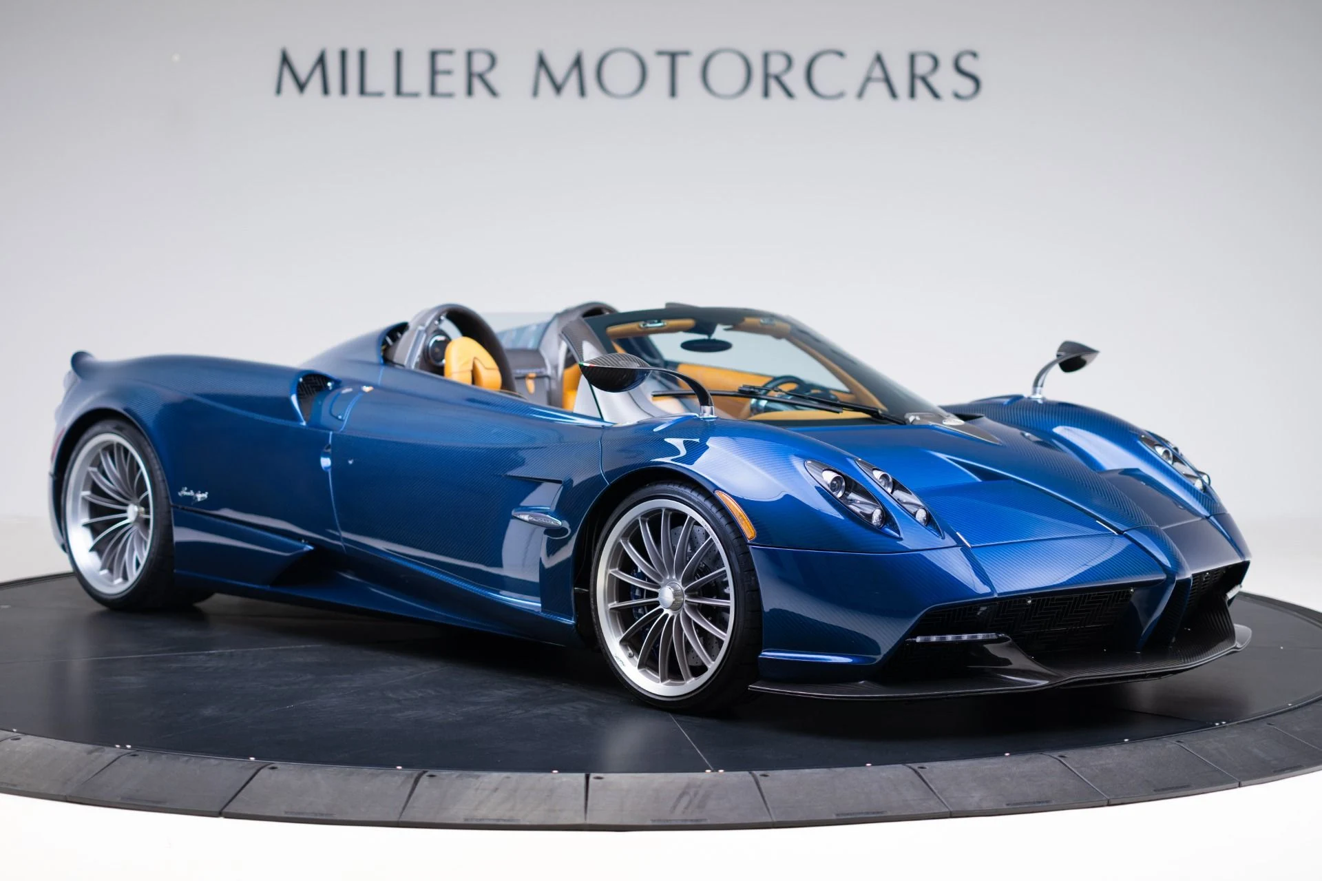 mph001_620117219_Used_2017_Pagani_Huayra_Roadster_1775067971_02ecac23b6