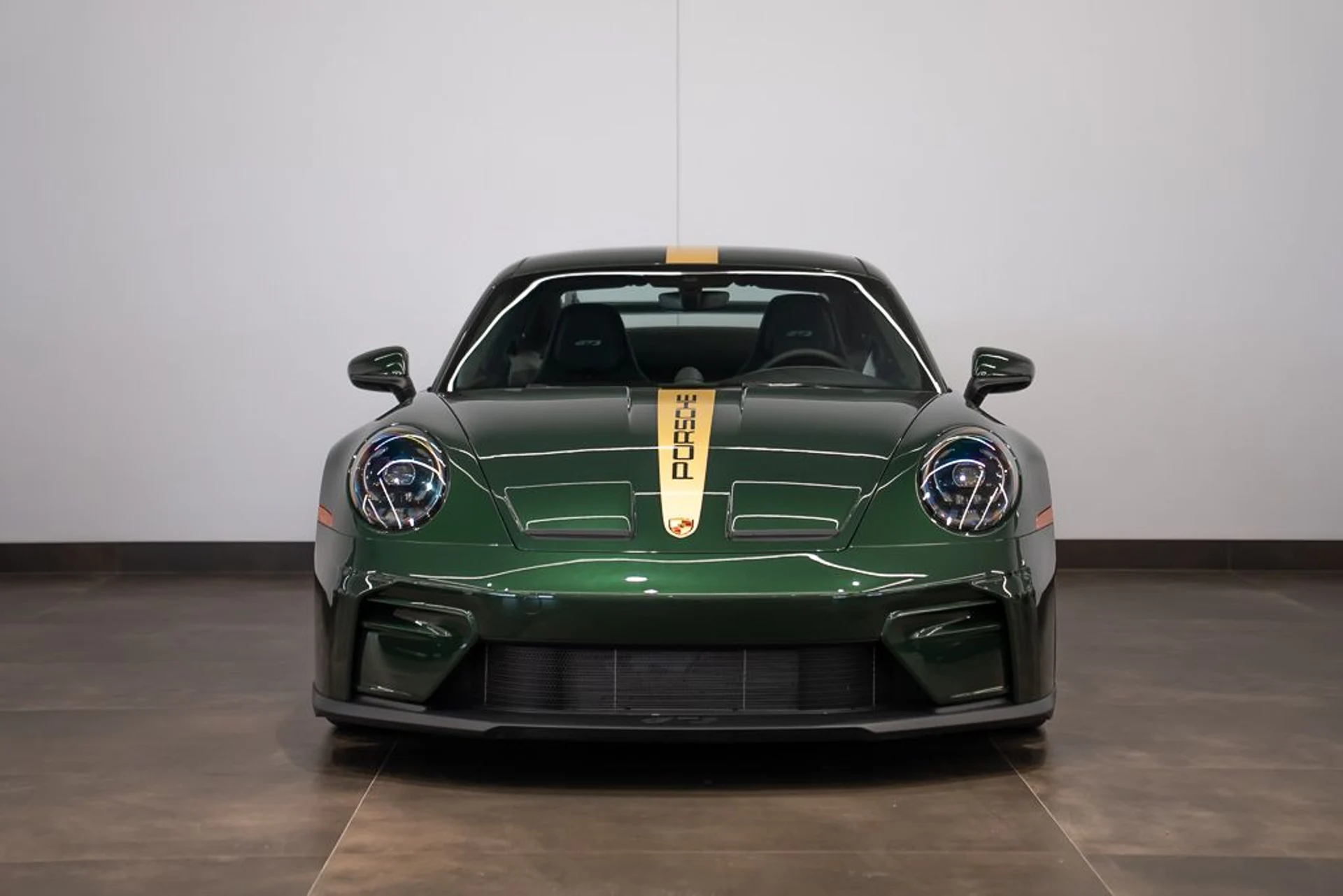 mph001_627027693_porsche_911_2026_e96cb56012