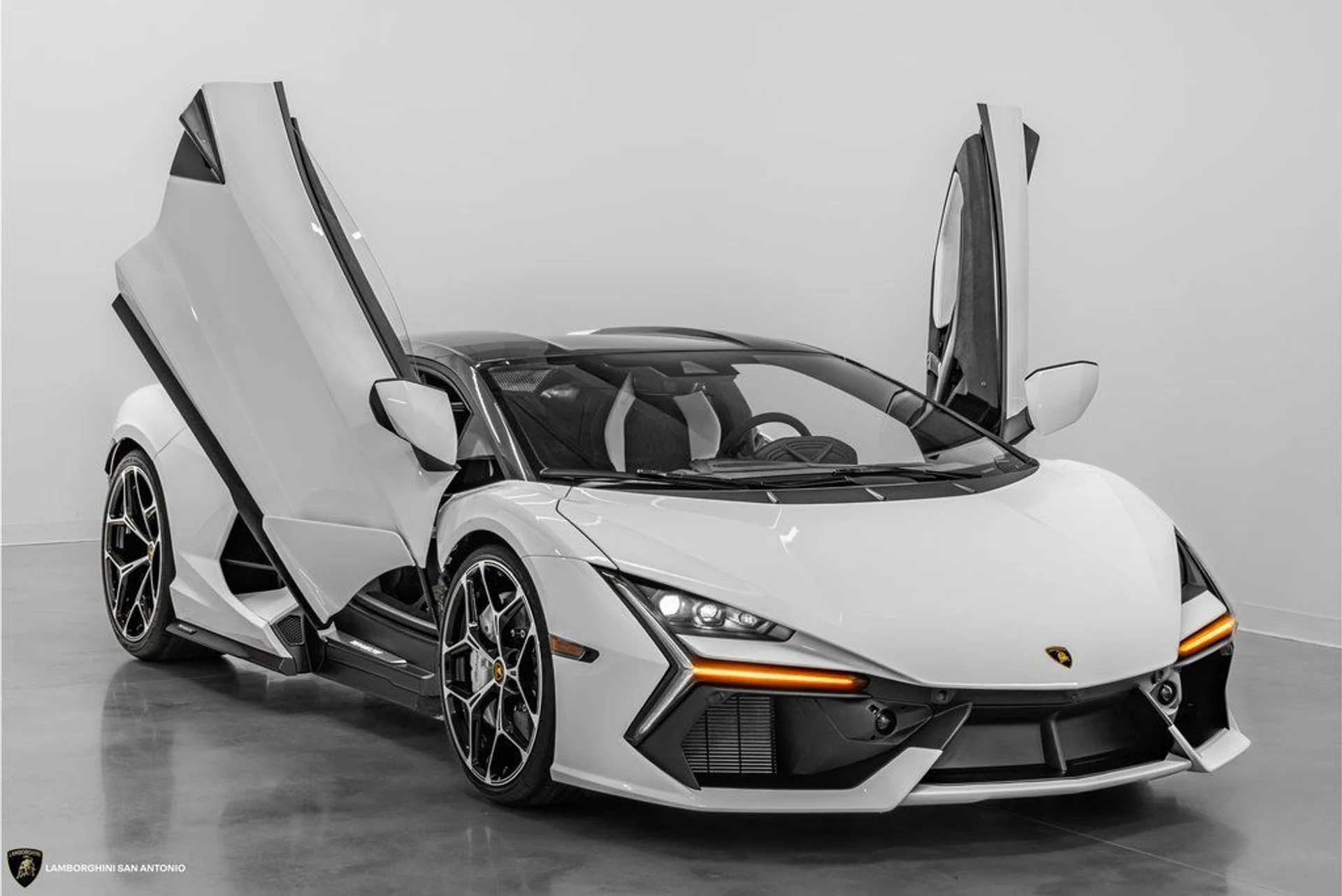 mph001_633242441_27562674410590bdaf595be13f71e5c8x_7a7d9dfd00