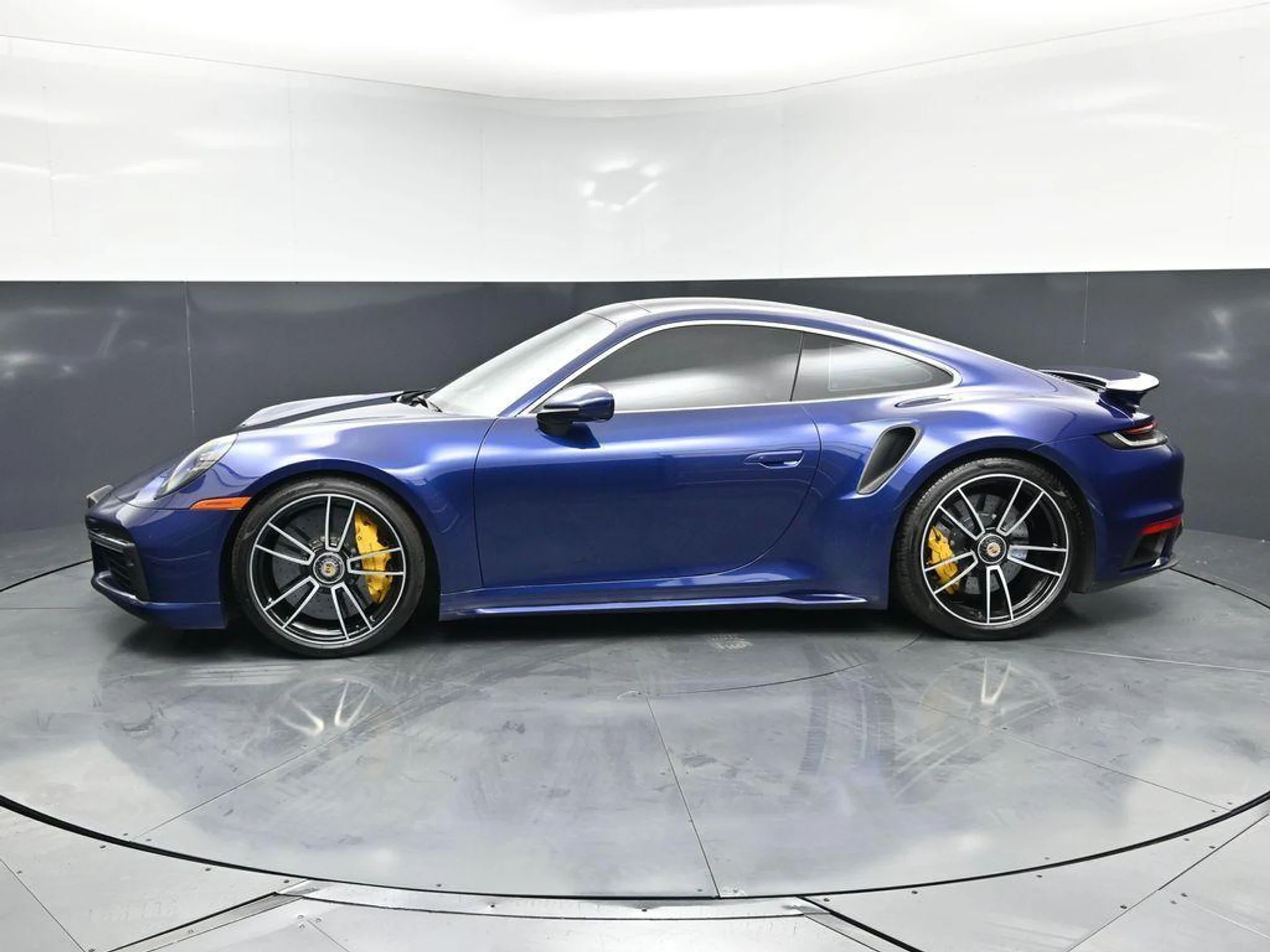 mph001_638301179_op_Ua1_Rz_VR_Dt_WBZ_Ei_LIE_Oui_Dmb6_I_1cadf07598