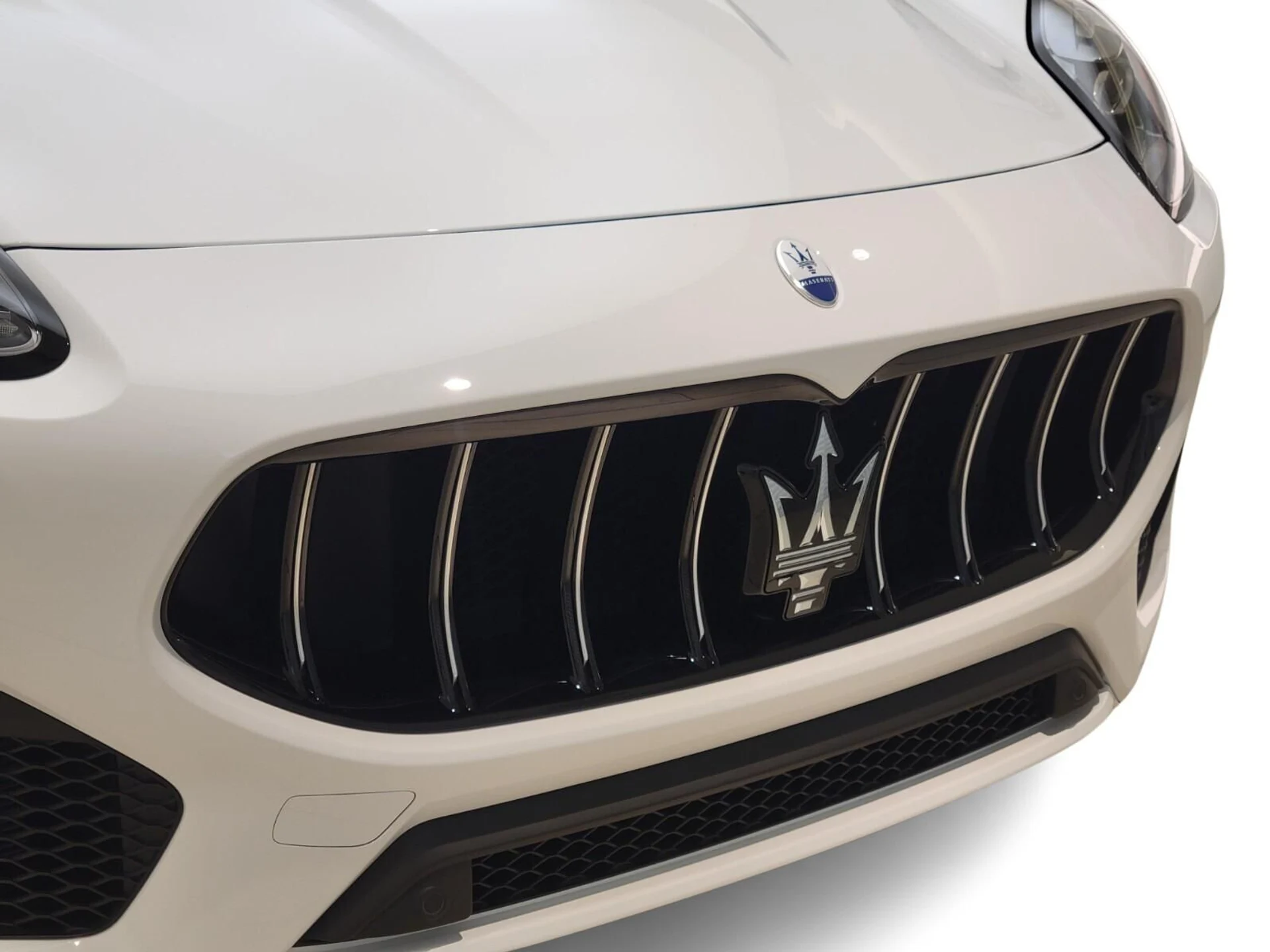 mph001_639237877_New_2024_Maserati_Grecale_GT_1753160855_aa48b434c5
