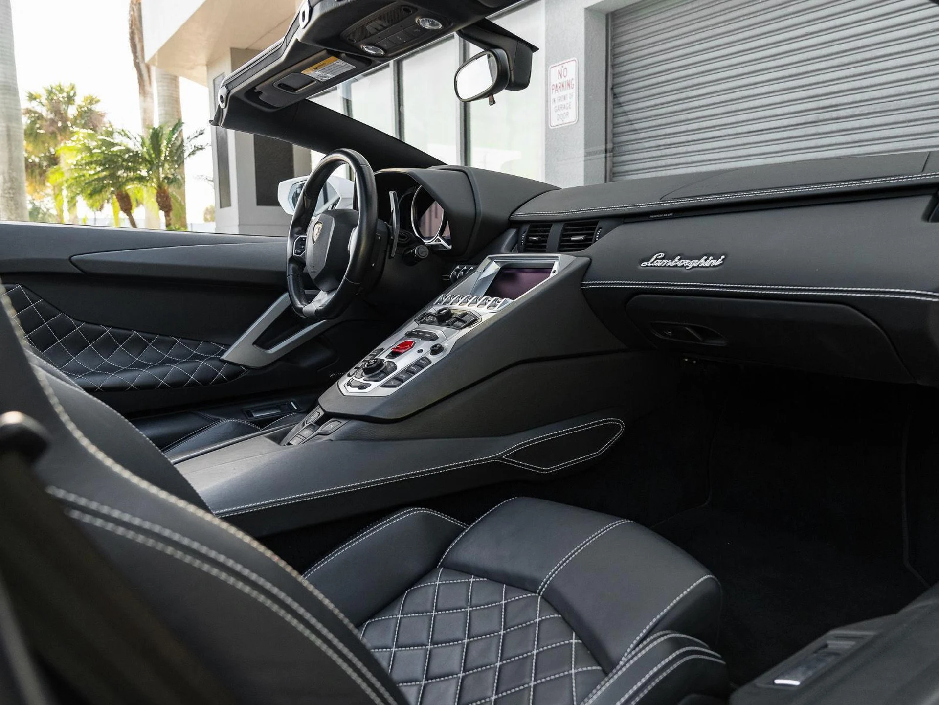 mph001_640340697_Used_2016_Lamborghini_Aventador_LP_700_4_1777082780_bf97b2e01a