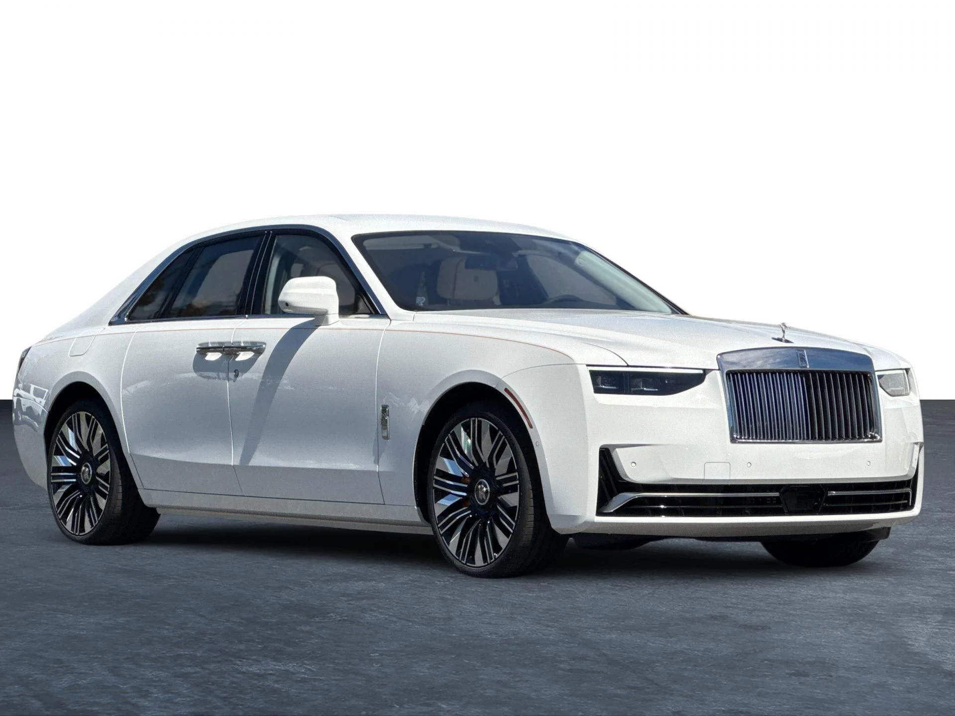 mph001_640621014_New_2027_Rolls_Royce_Ghost_Sedan_1788944847_2b731cd285