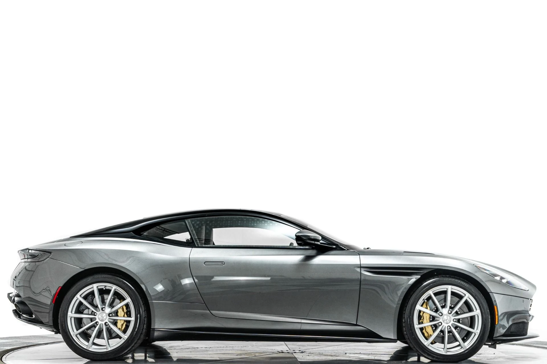 mph001_641657073_Used_2020_Aston_Martin_DB_11_AMR_V12_Power_Low_Miles_1788196643_012d698885