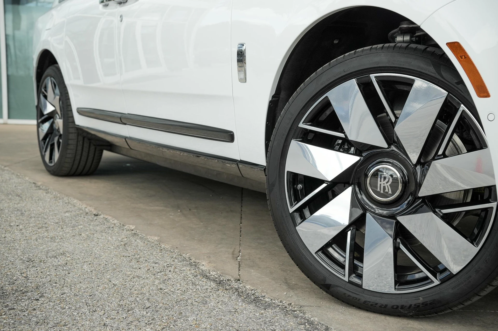 mph001_647289021_Hi_Tech_Luxury_Imports_LLC_SLA_13_HA_05_TU_234101_image_1_9636c395ae