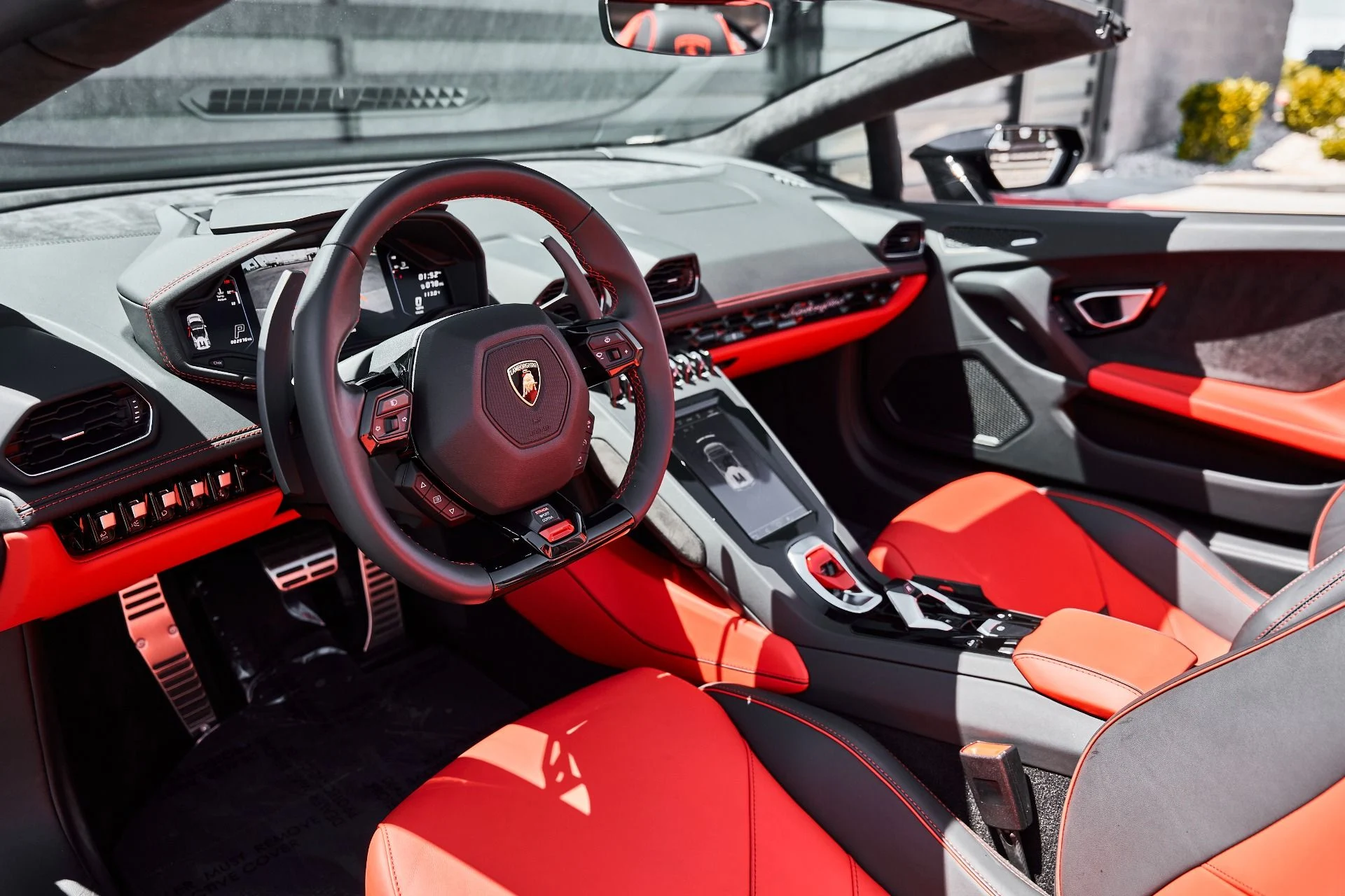 mph001_64951138_Used_2024_Lamborghini_Huracan_EVO_Base_1778372589_0a6168db95