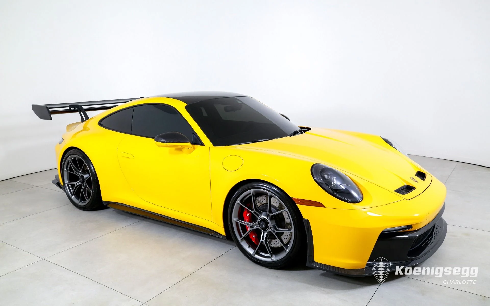 mph001_657027670_Used_2022_Porsche_911_GT_3_1761085284_09219f7e9b