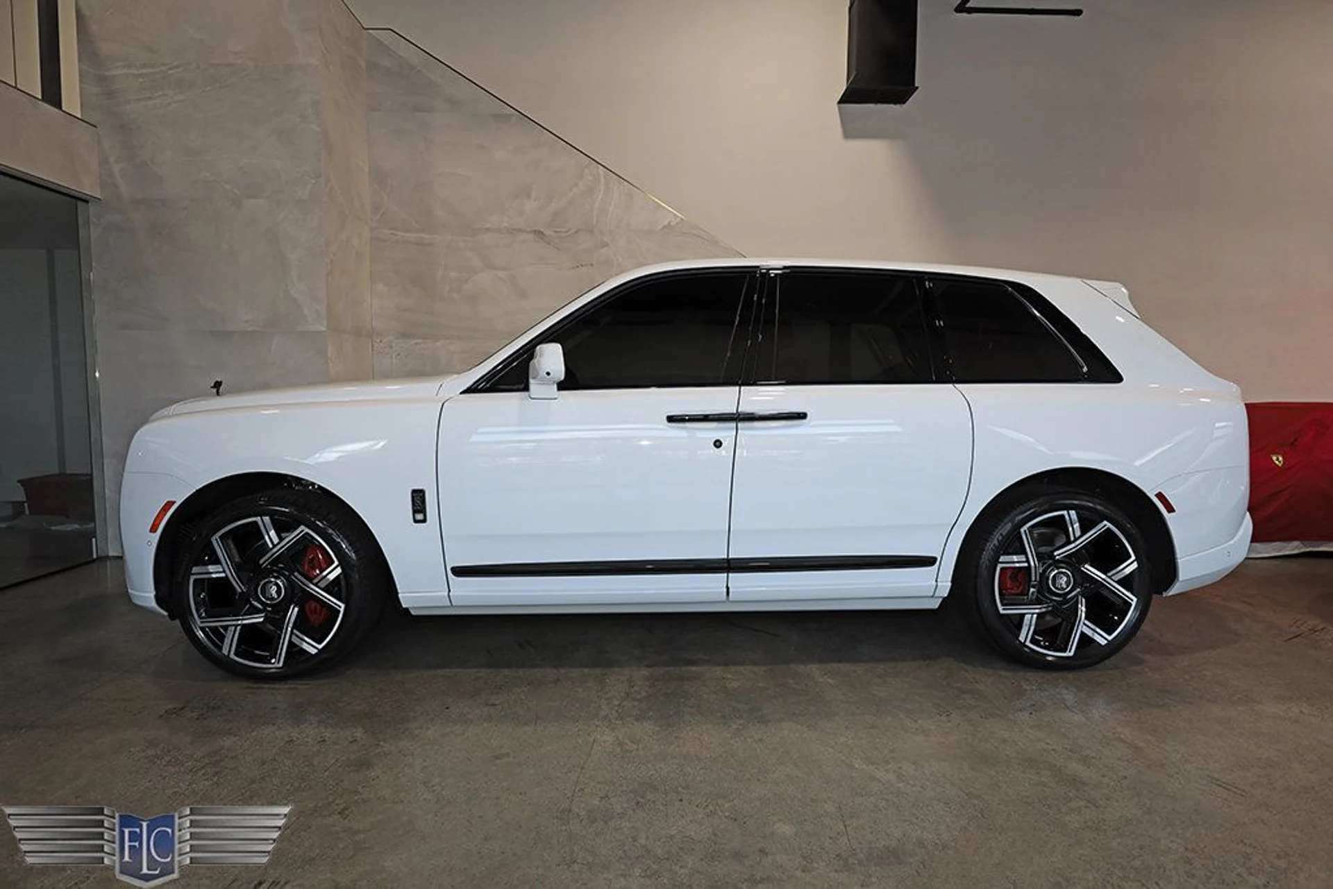 mph001_65847966_used_2026_rolls_royce_cullinan_blackbadgesportutility_9689_23031080_2_1024_696c0e70c1