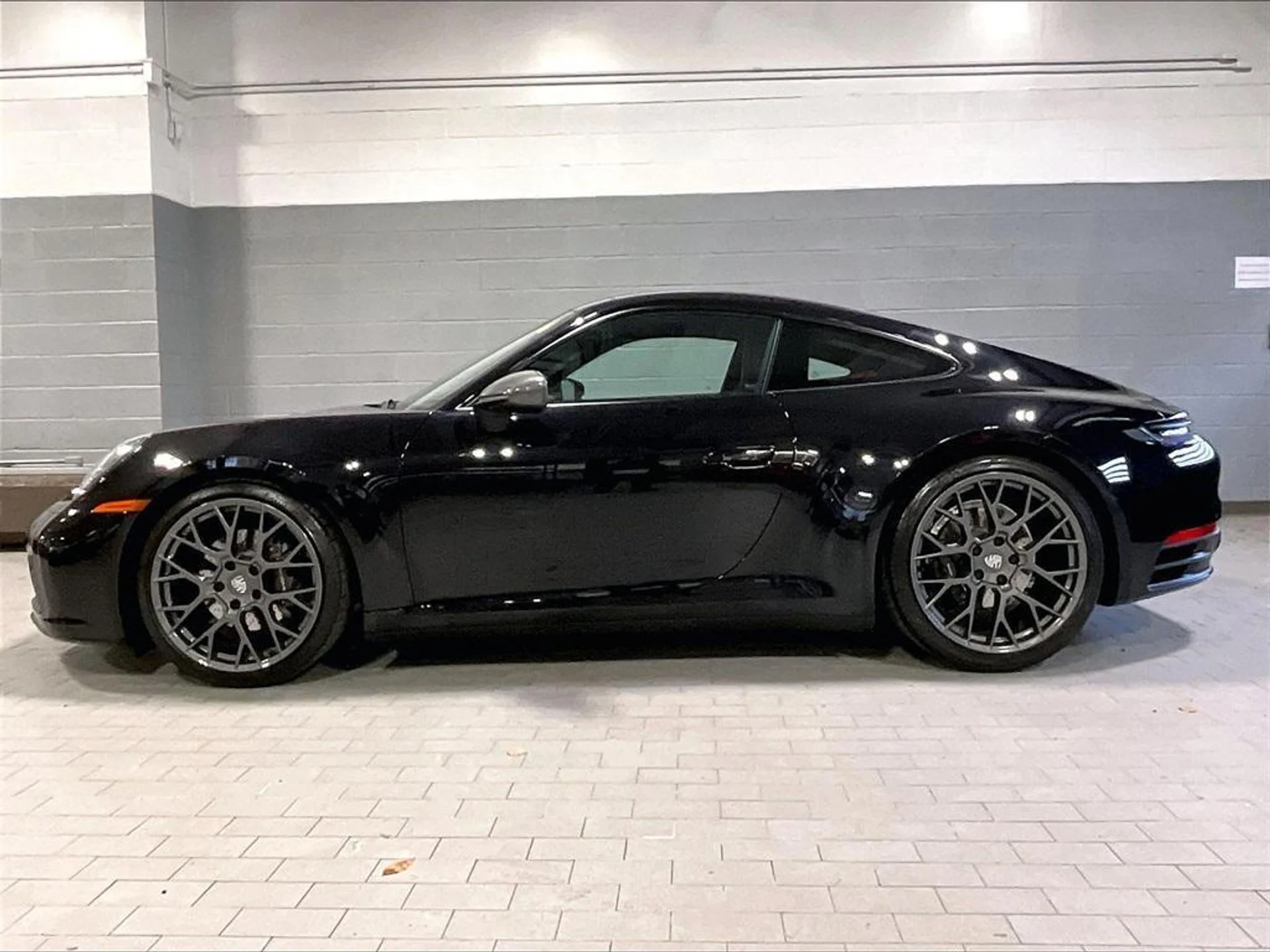 mph001_661003947_5y_Kb2_Nf11m_Ld_Himq1_XE_Fu_G_Ms_Iy_Y_37f21c9953