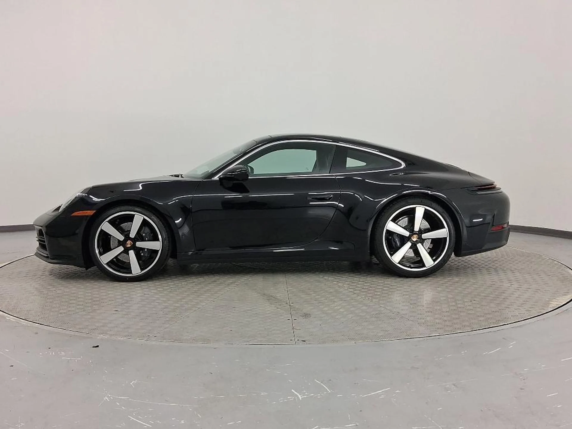 mph001_671850663_Id_GQS_Bd_R6_V6_EIZ_5_Zt_QV_Lti_OAB_28_a1f4e7d4f4