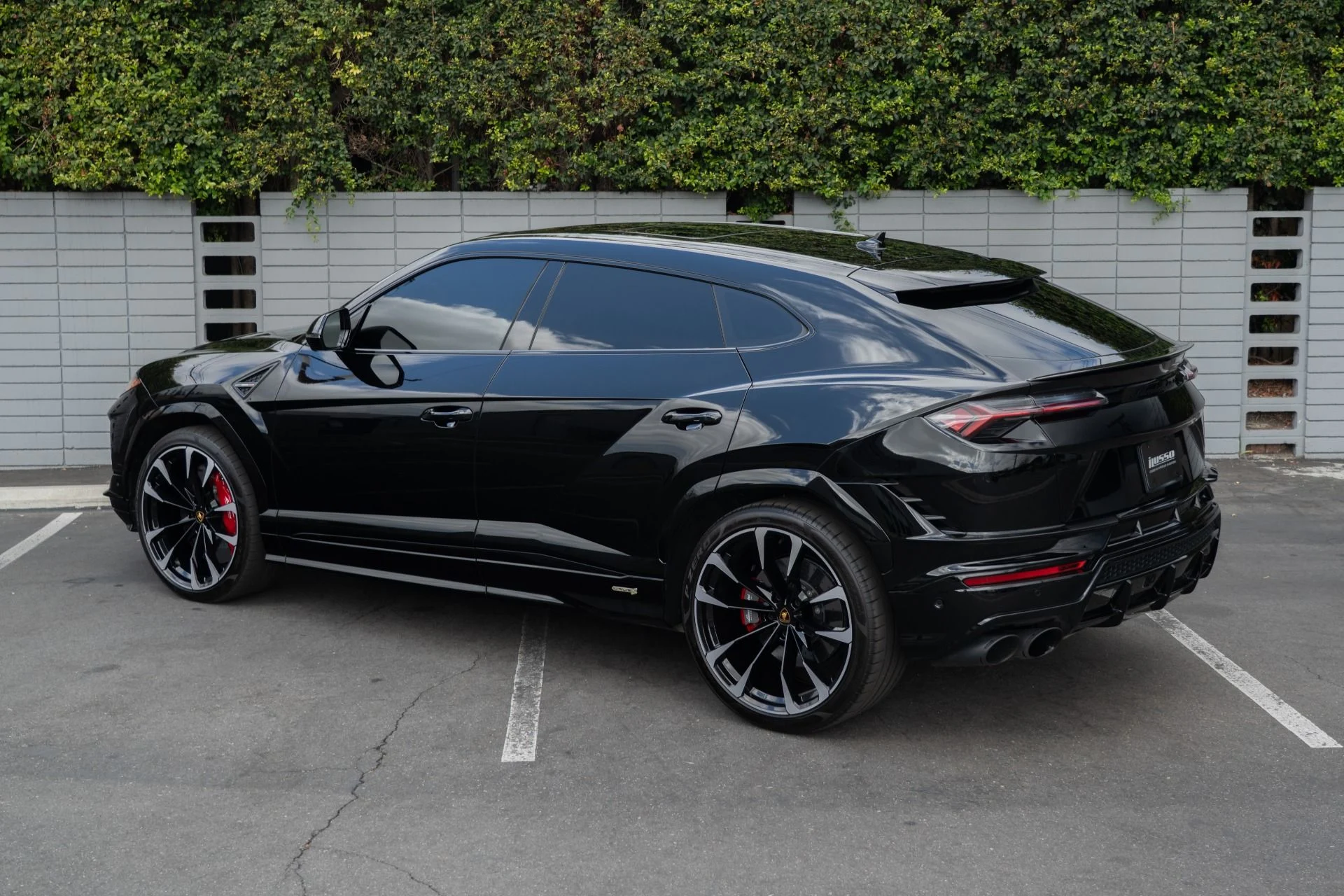 mph001_680239159_Used_2024_Lamborghini_Urus_S_1757442368_227ba8e96d
