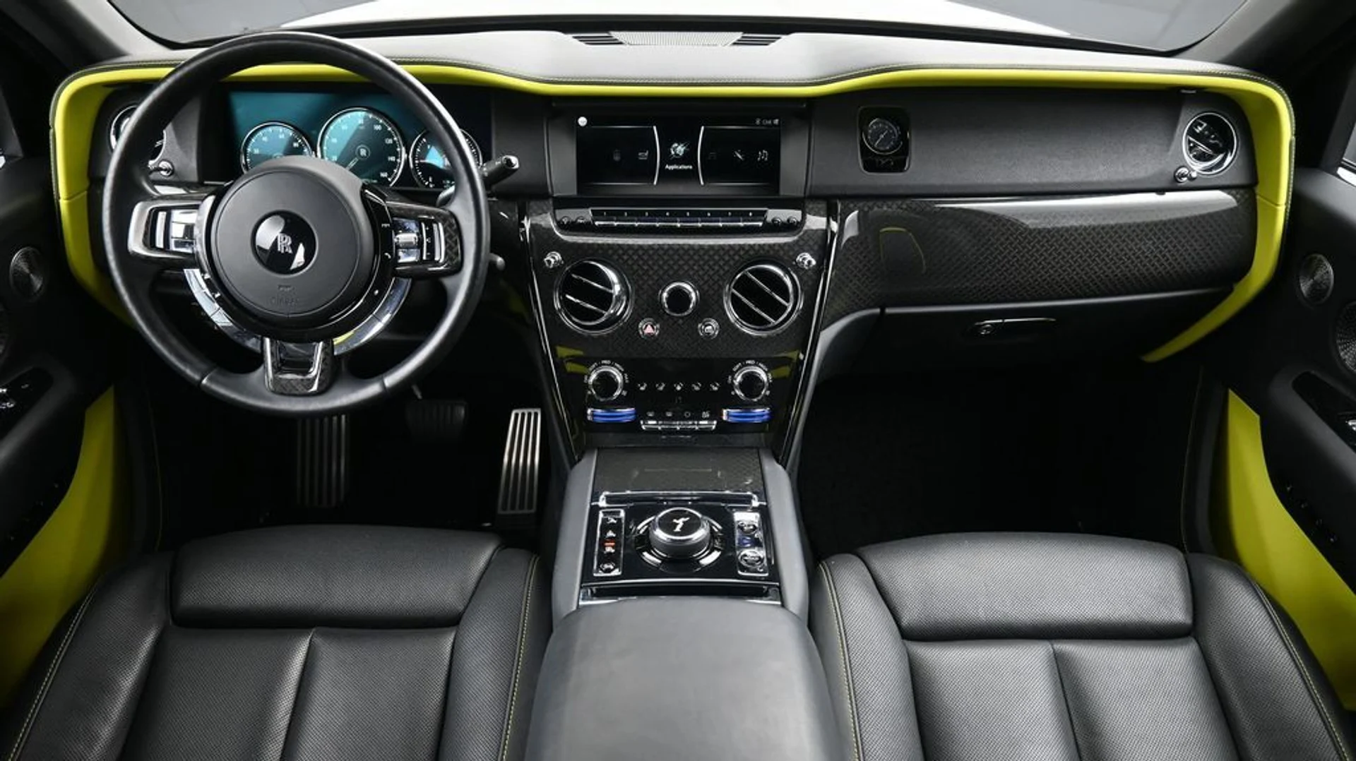 mph001_68352612_163411f9d11e3a19509a4e4d988f1baax_643d2c710f