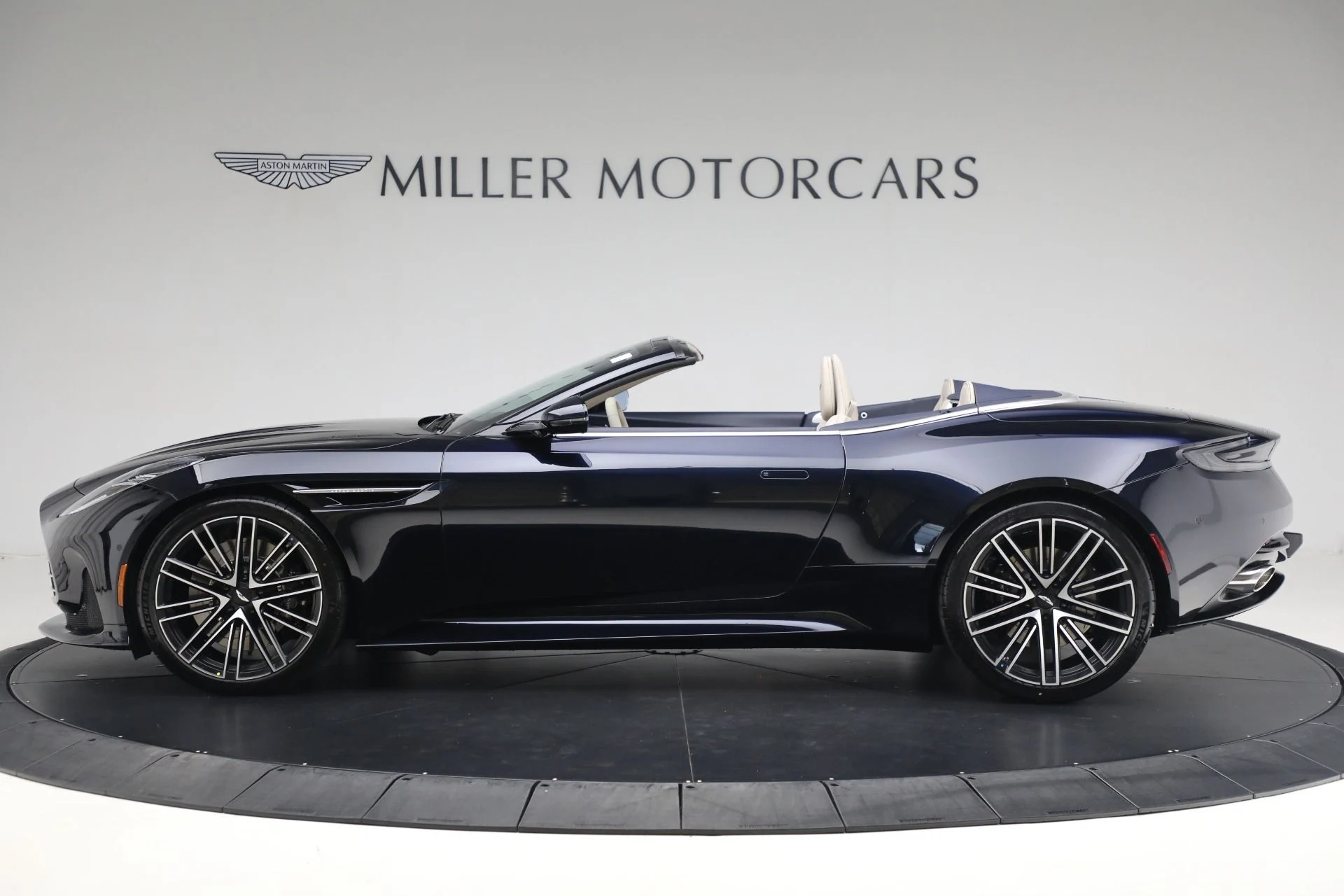 mph001_688162298_New_2025_Aston_Martin_DB_12_Volante_32fd02b2ce