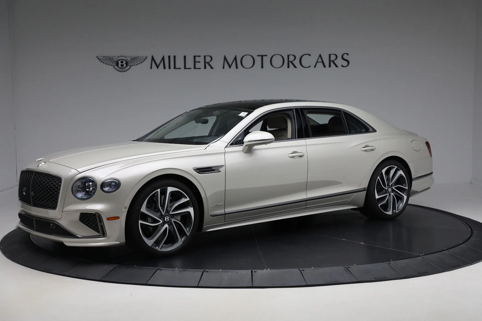 mph001_691020982_New_2025_Bentley_Flying_Spur_Speed_8215dee64c