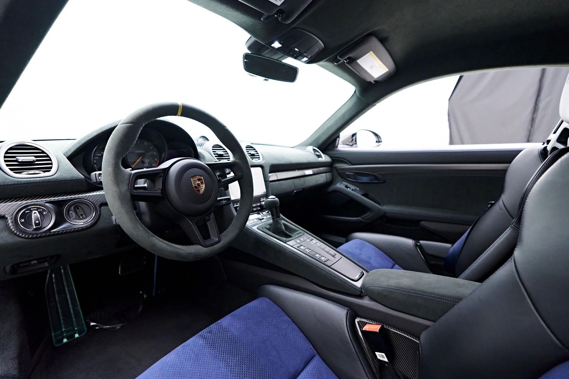 mph001_699457197_Used_2025_Porsche_718_Cayman_GT_4_RS_1754673917_fd563f5a2f