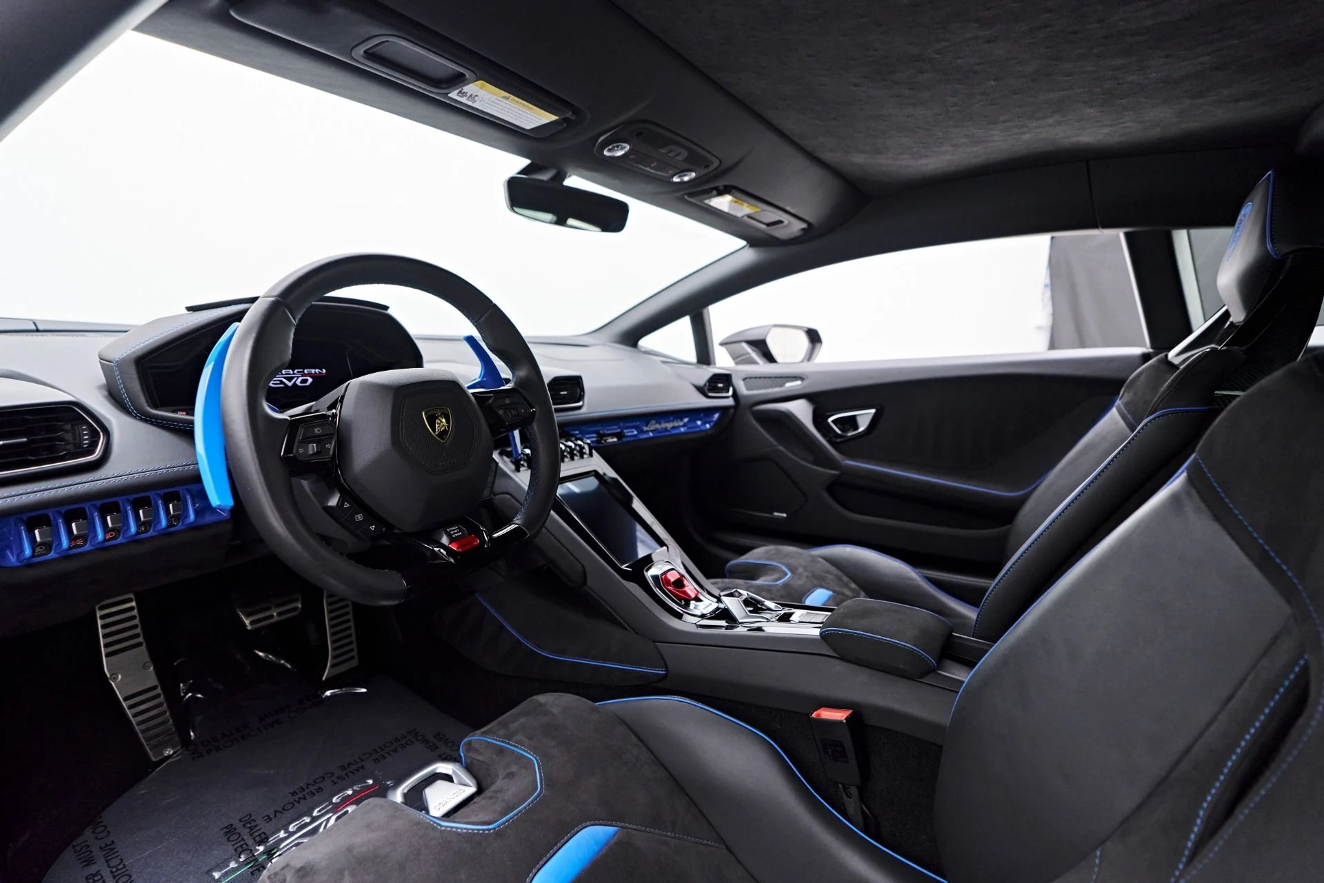mph001_701013356_Used_2021_Lamborghini_Huracan_EVO_Base_1758314604_756c8002f5