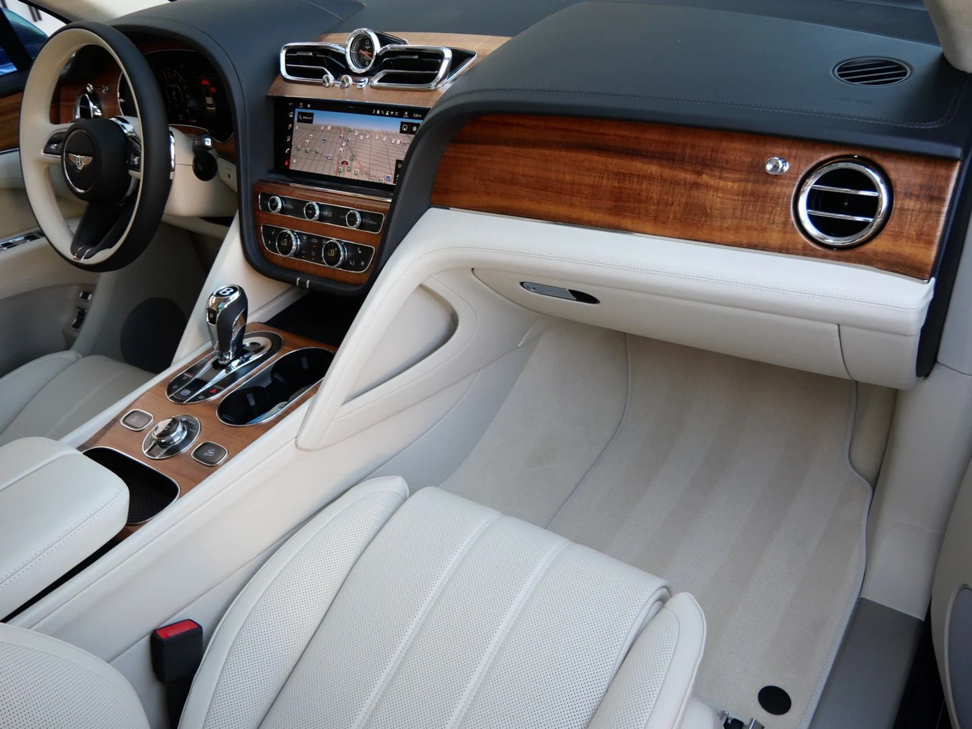 mph001_703377090_17d9a5cea9b136a80761acf9f6d9f1c3x_f941b516ea