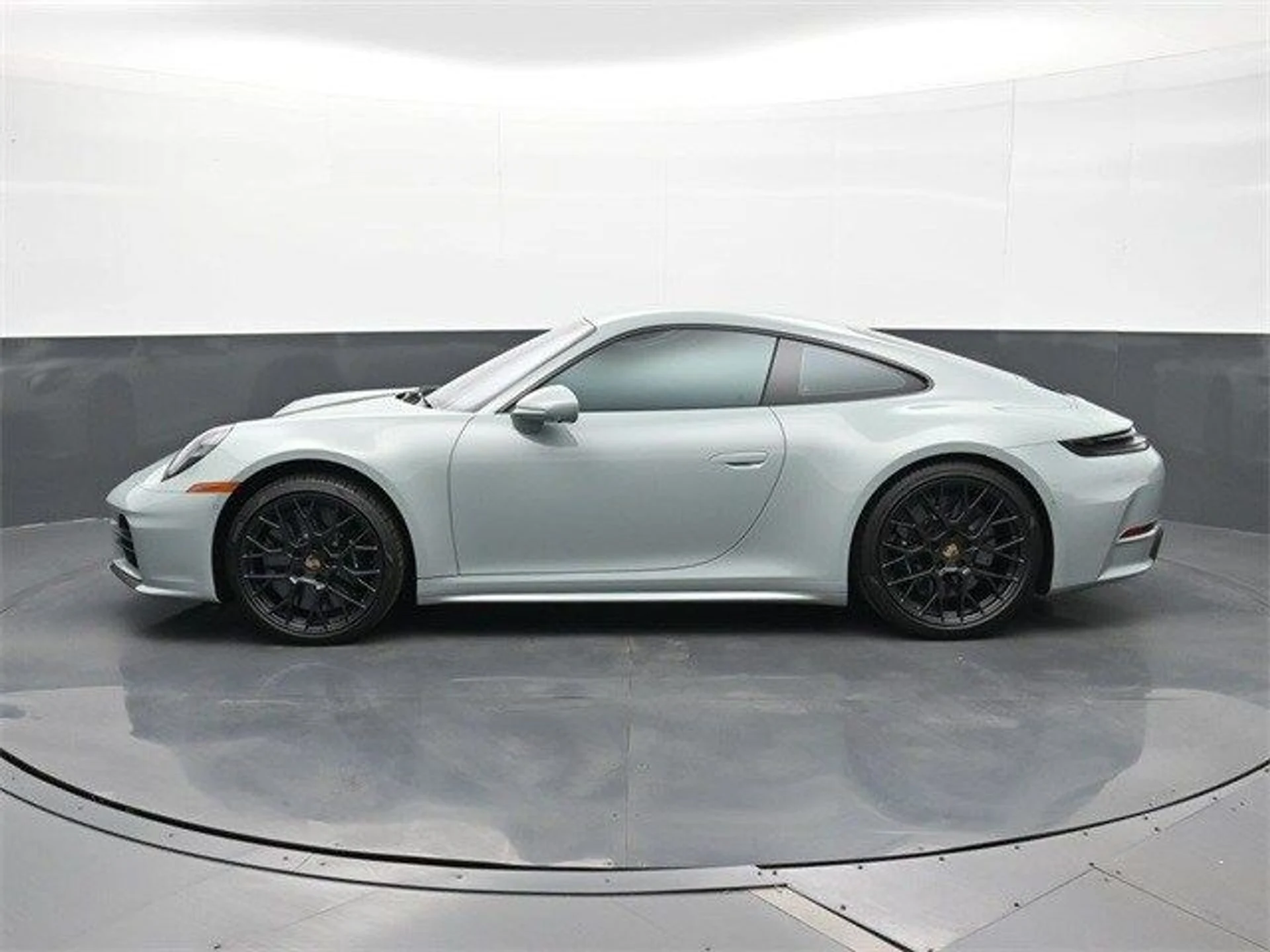 mph001_711072388_92ca4cbe55c155f03011713eed772b3cx_9e3298aee0