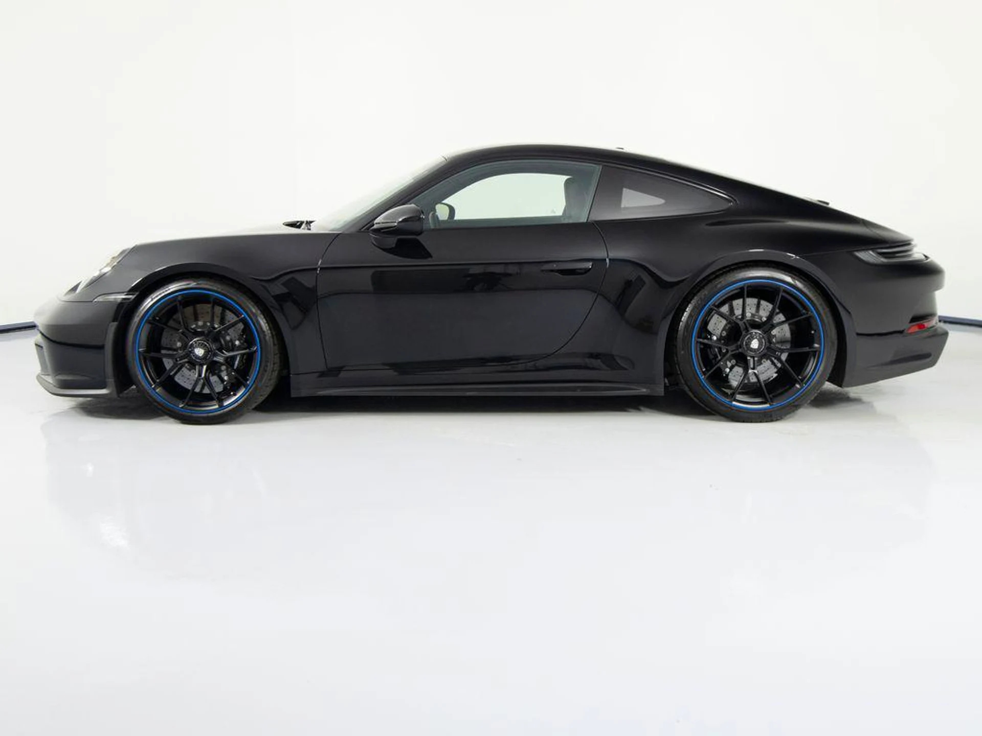 mph001_725795854_uoa_Zhag_Zqkxa6f_Gubj6rl_JFM_a_E_ec889d1dda