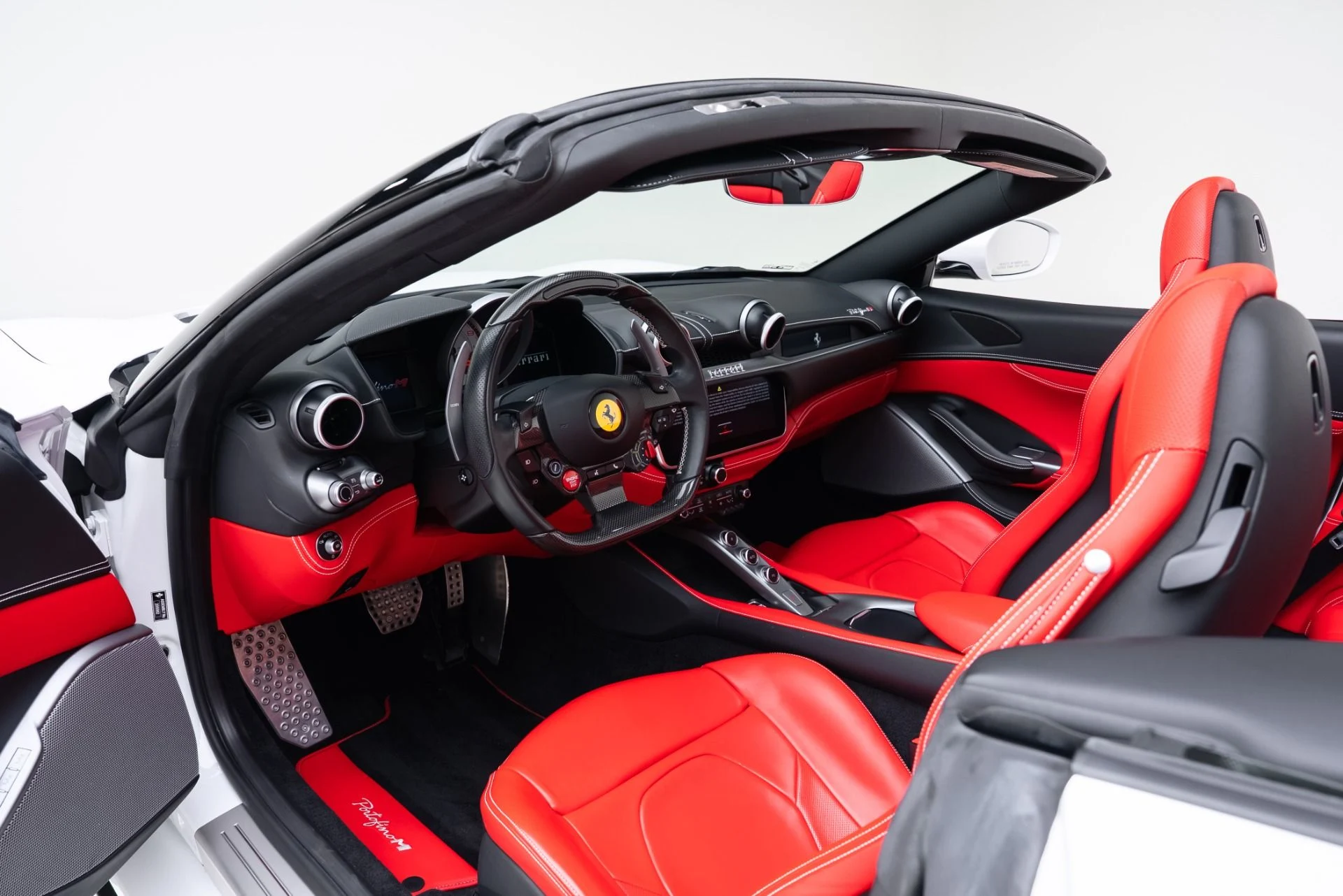 mph001_727185058_Used_2022_Ferrari_Portofino_M_1771016640_49701a6266