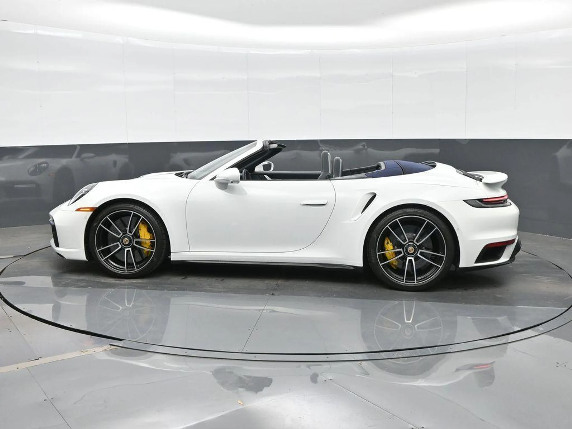 mph001_729580798_Ip_Ge_Cr3_UT_Eck_BP_e_PM_Lfyo_AH_Jz4_65b30c6630